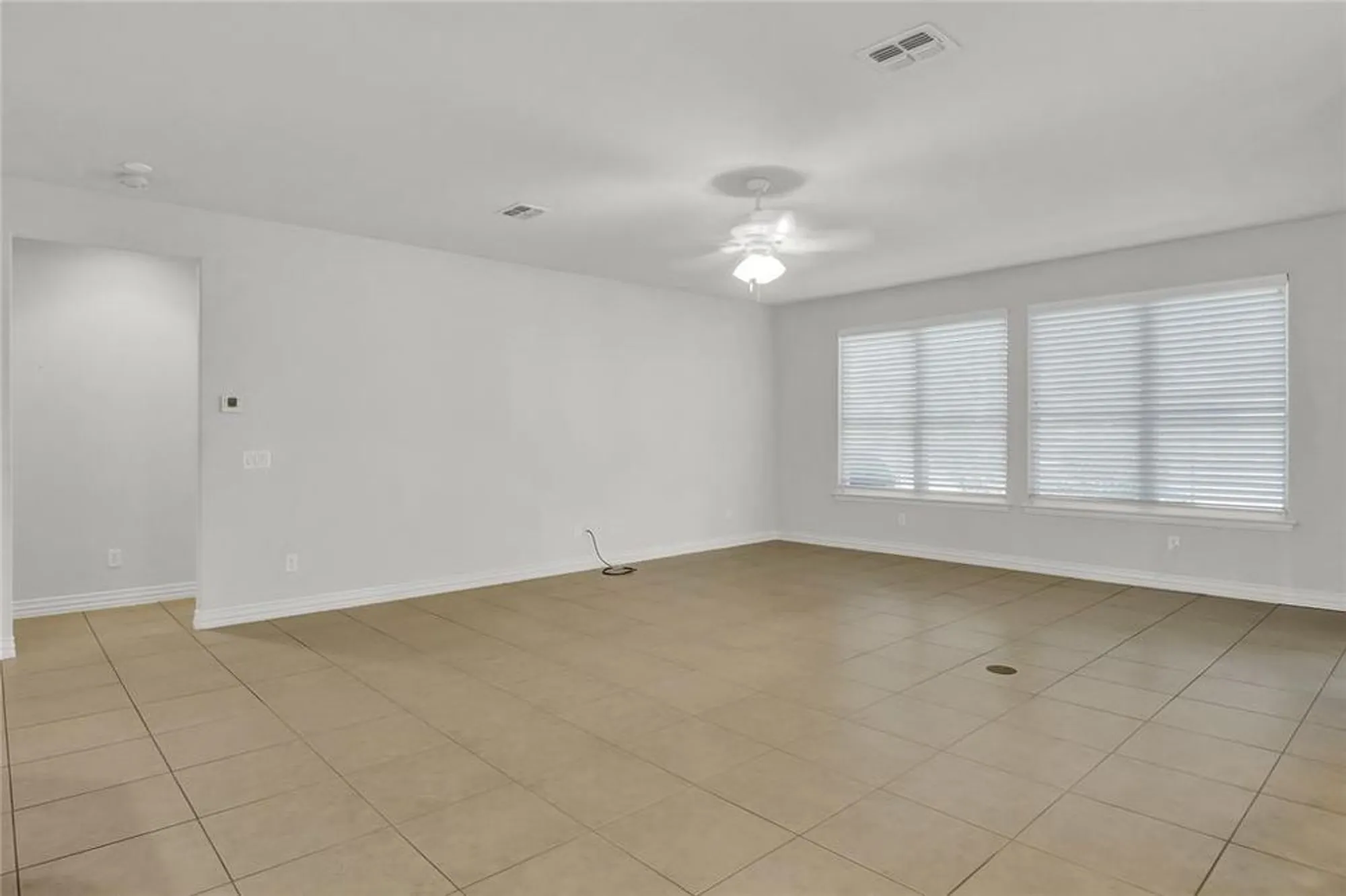 Property Slideshow image 11 of 27 | 862 carrington greens dr, Frisco, TX, 75036