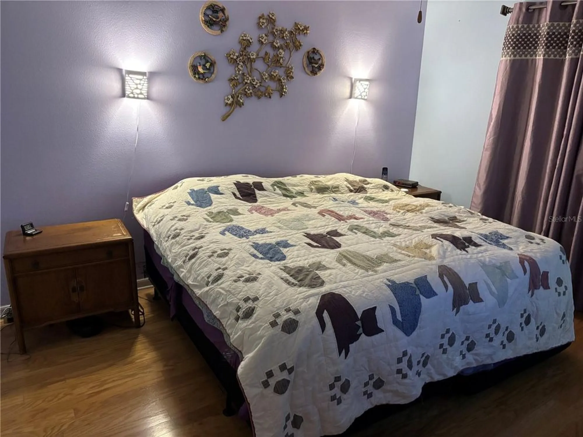 Property Slideshow image 18 of 35 | 2020 lakeview dr 102, Clearwater, FL, 33763