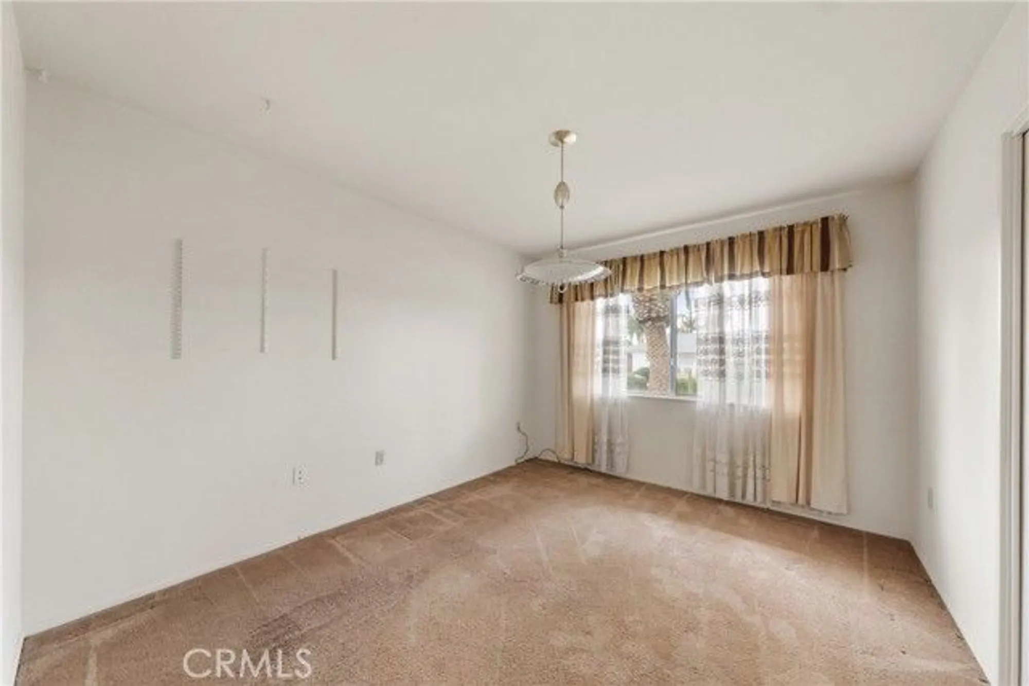 Property Slideshow image 6 of 10 | 29130 prestwick rd, Menifee, CA, 92586