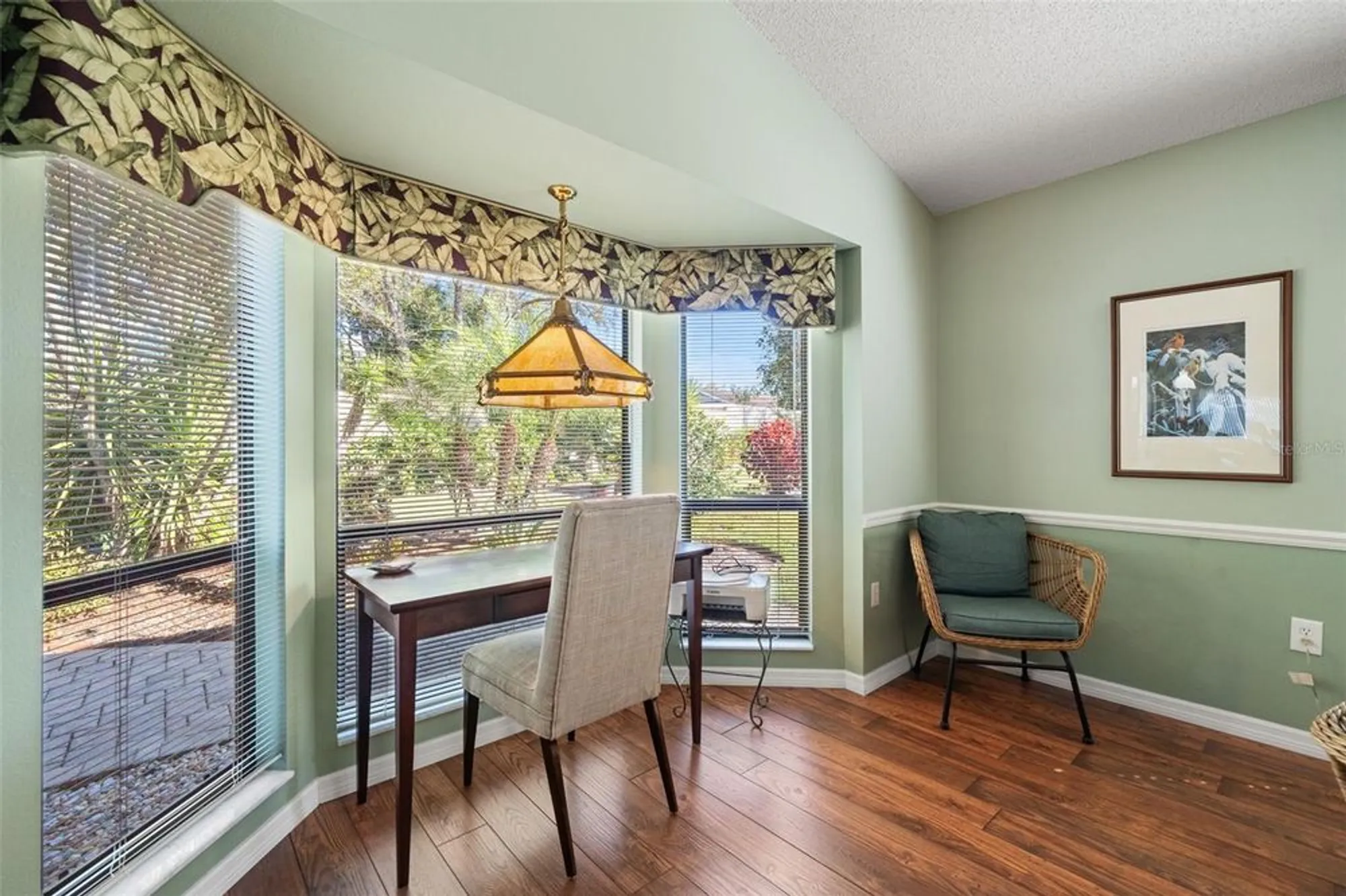 Property Slideshow image 19 of 77 | 2647 royal ridge dr, Spring Hill, FL, 34606