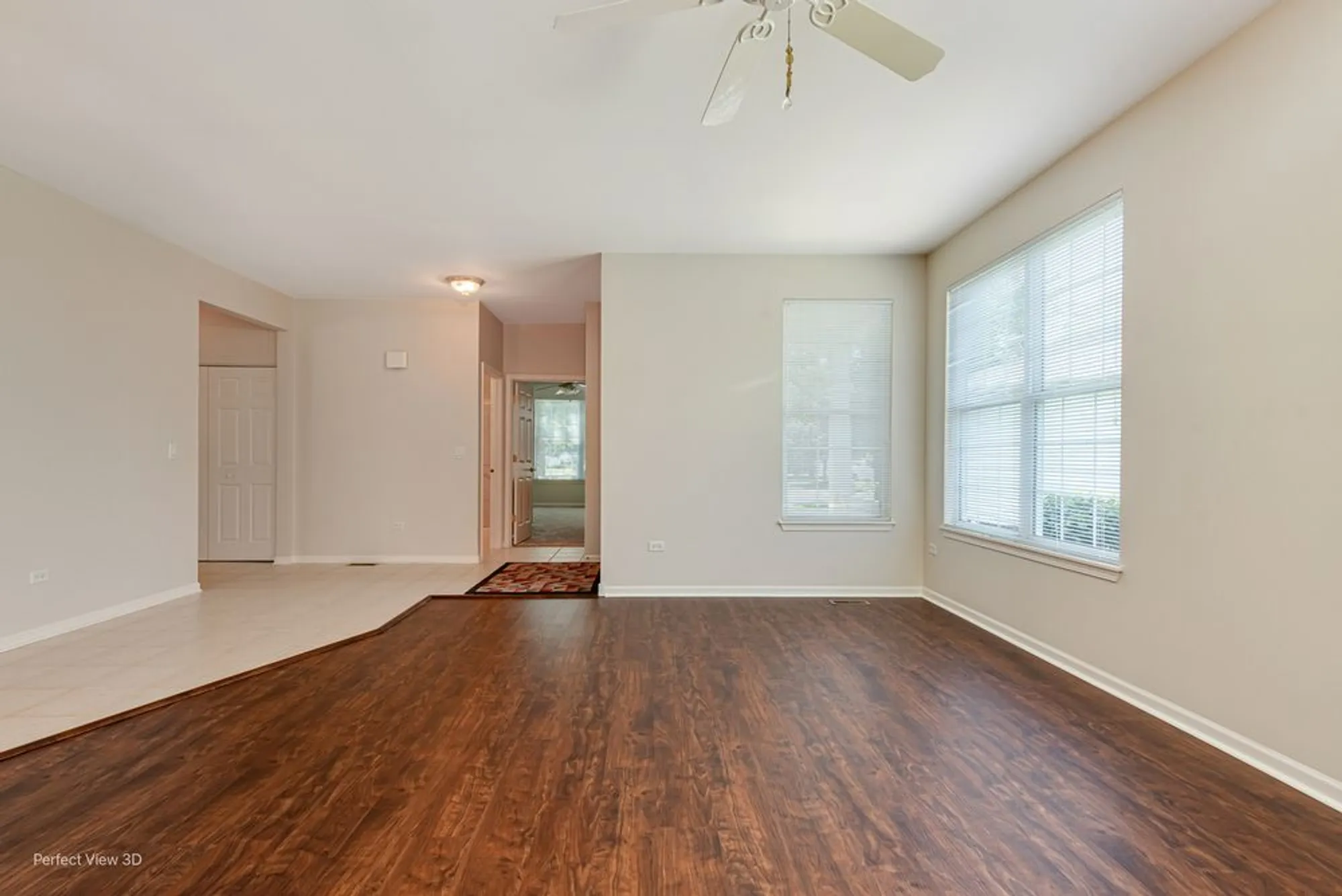 Property Slideshow image 6 of 29 | 16400 grandwood lake dr, Crest Hill, IL, 60403