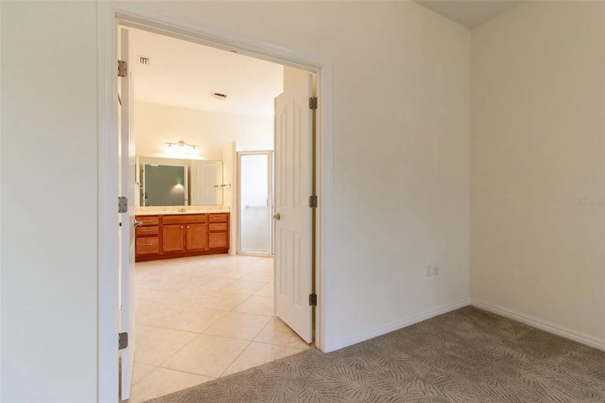 Property Slideshow image 14 of 44 | 16205 sw 12th ter, Ocala, FL, 34473