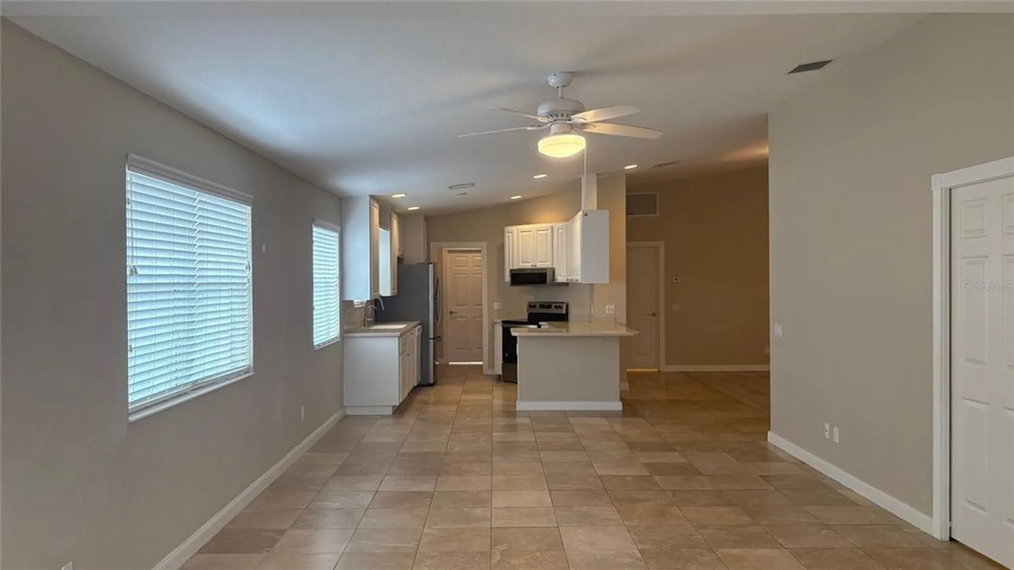 Property Slideshow image 3 of 46 | 11887 delfina ln, Orlando, FL, 32827