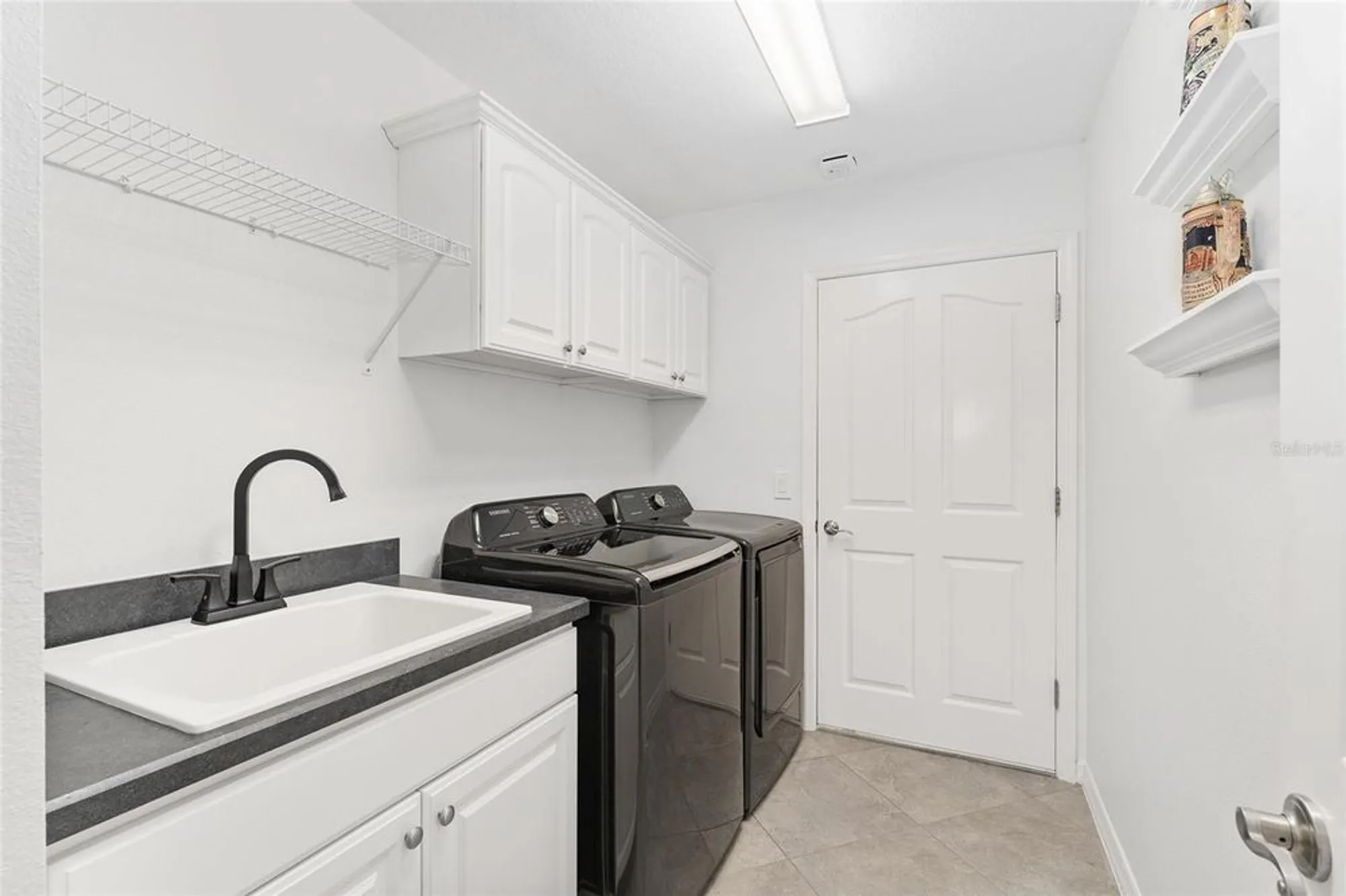 Property Slideshow image 34 of 47 | 506 deauville ct, The Villages, FL, 32163