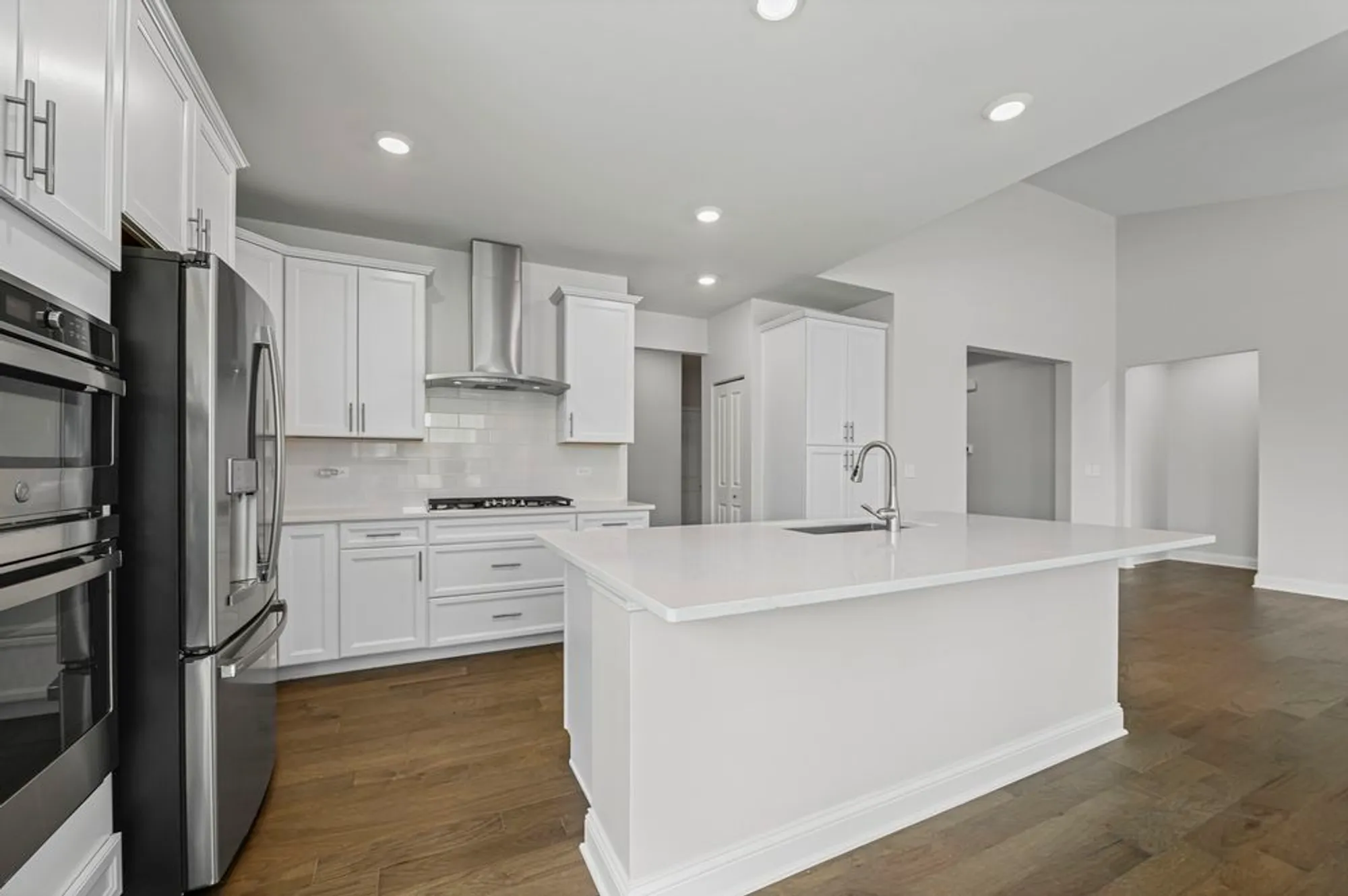 Property Slideshow image 5 of 29 | 1117 black cherry dr, Crystal Lake, IL, 60012