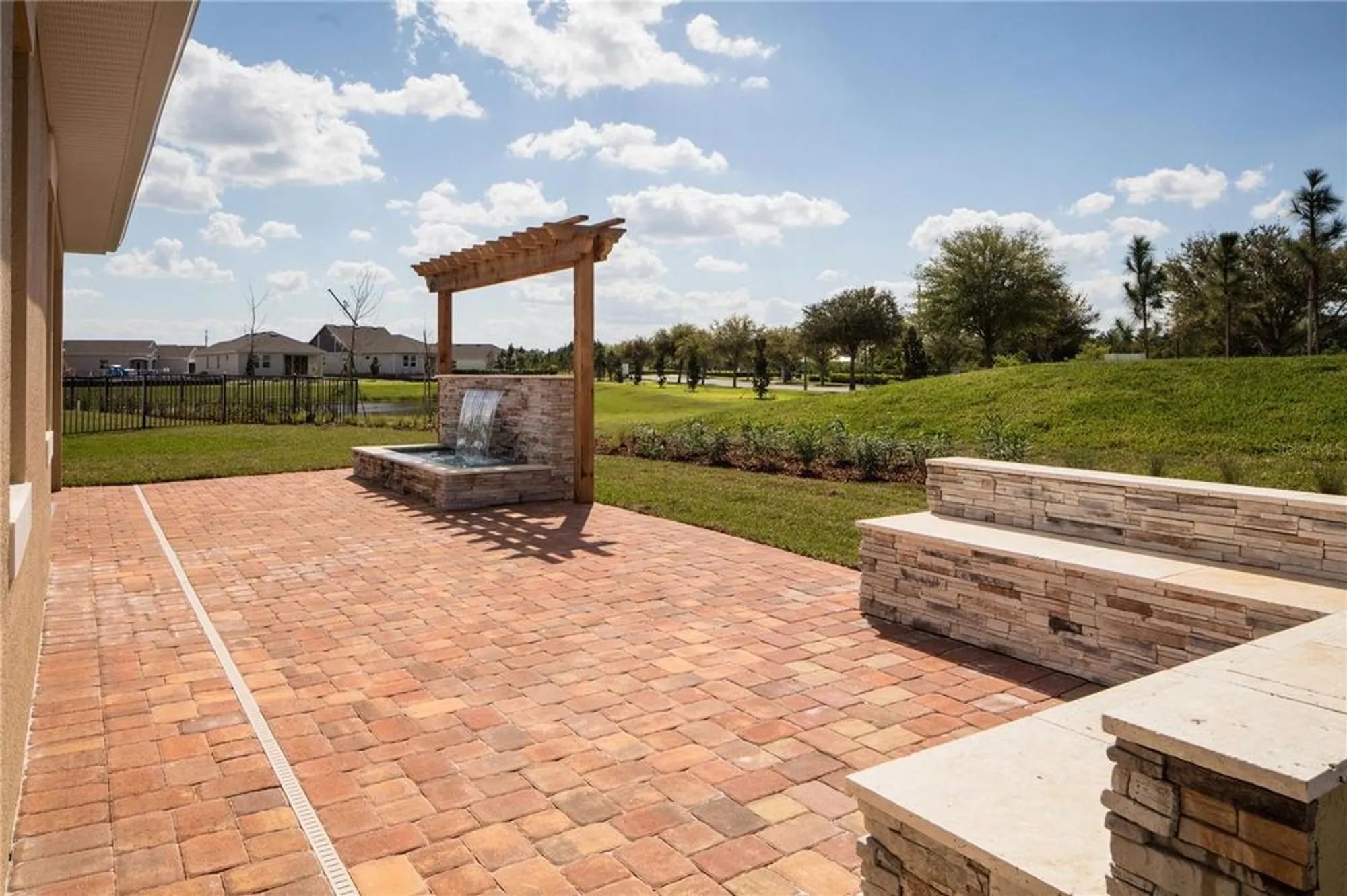 Property Slideshow image 23 of 24 | 3285 songbird cir, Harmony, FL, 34773