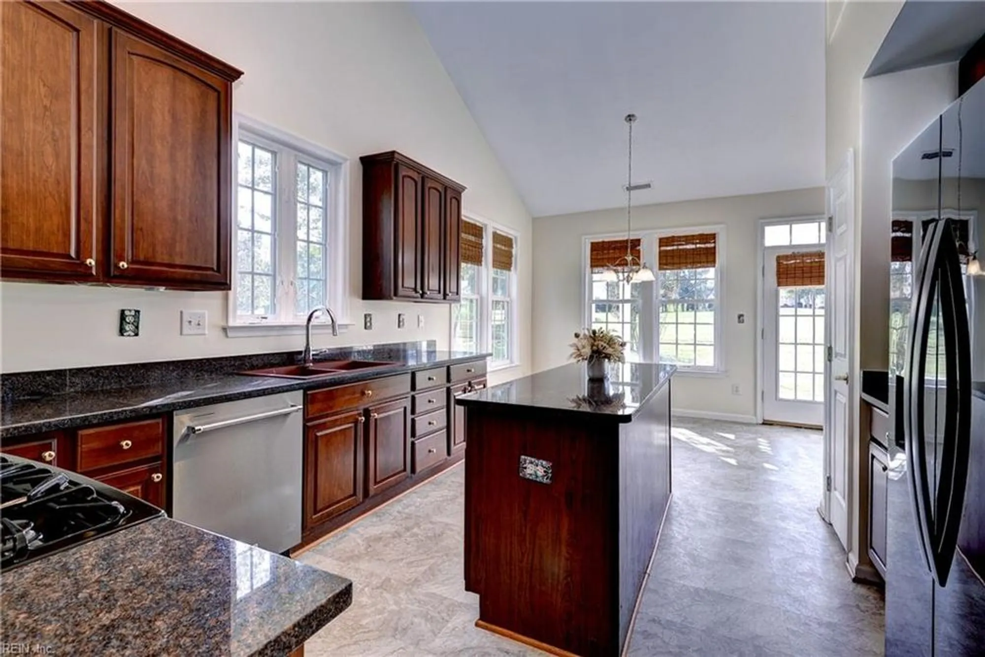 Property Slideshow image 13 of 47 | 6820 tarpleys tavern rd, Williamsburg, VA, 23188