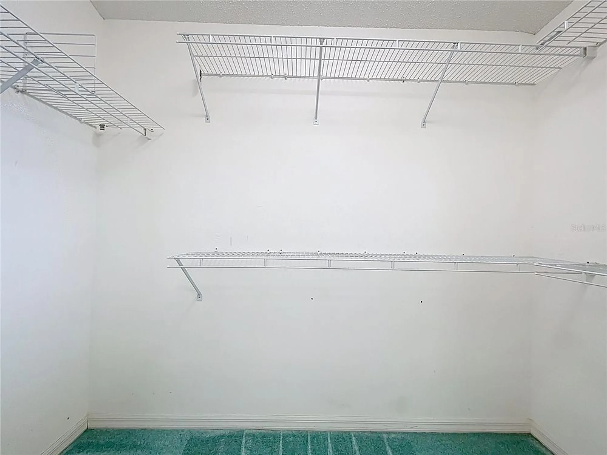 Property Slideshow image 23 of 63 | 5518 queen victoria dr, Leesburg, FL, 34748