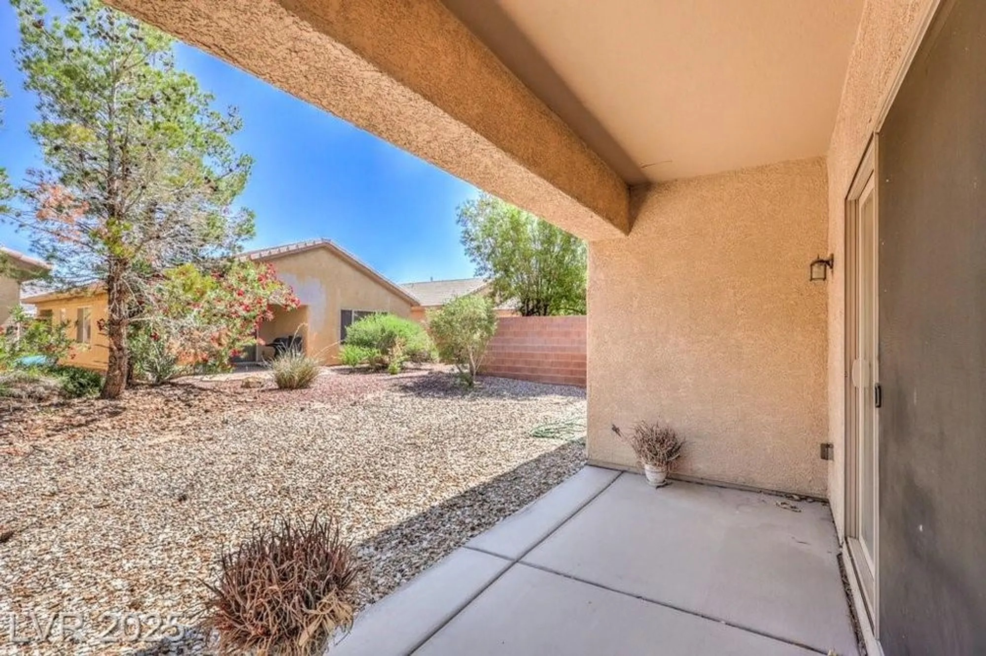 Property Slideshow image 32 of 36 | 5960 wheat penny ave, Las Vegas, NV, 89122