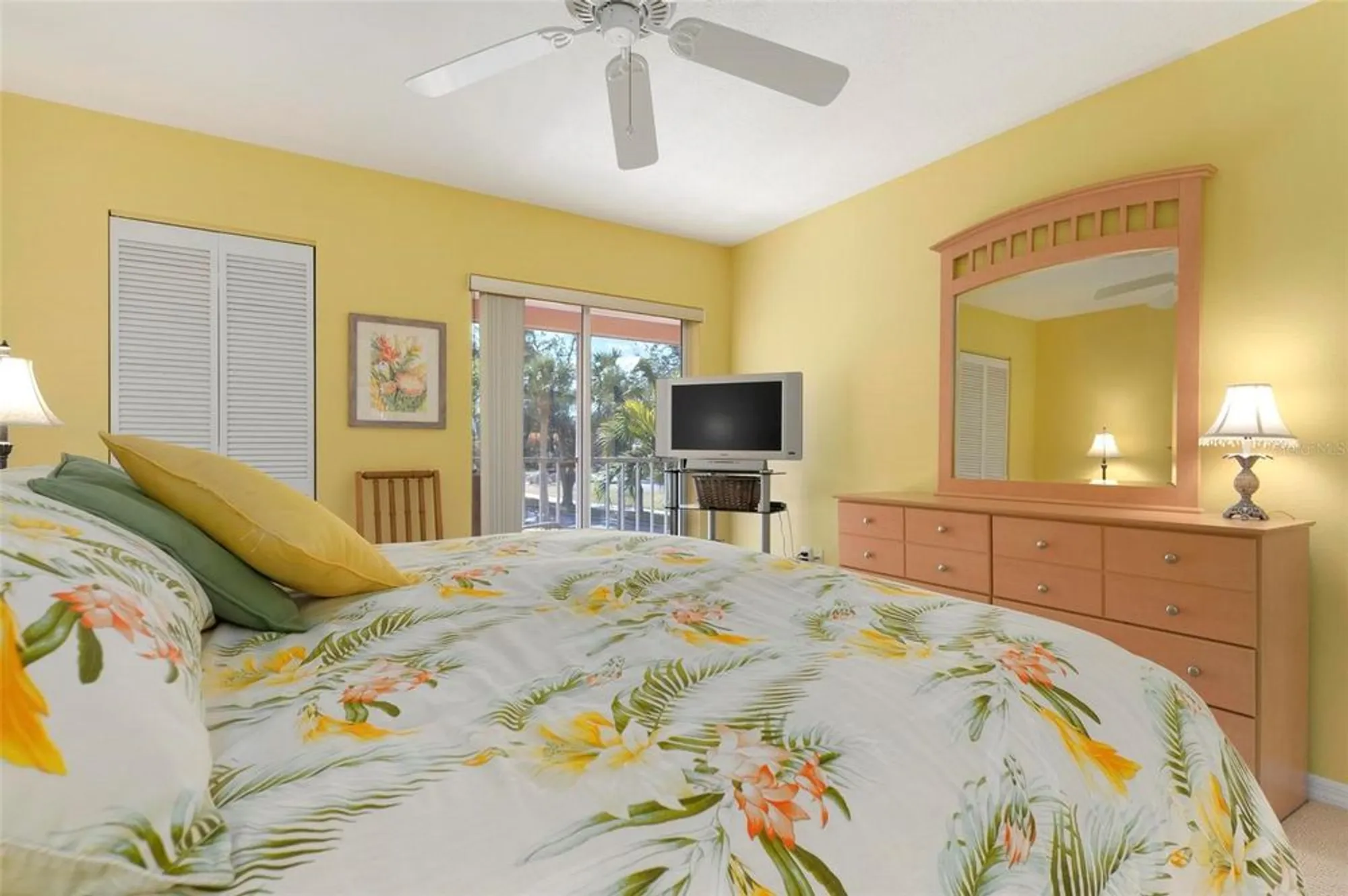 Property Slideshow image 15 of 68 | 458 cerromar rd 483, Venice, FL, 34293
