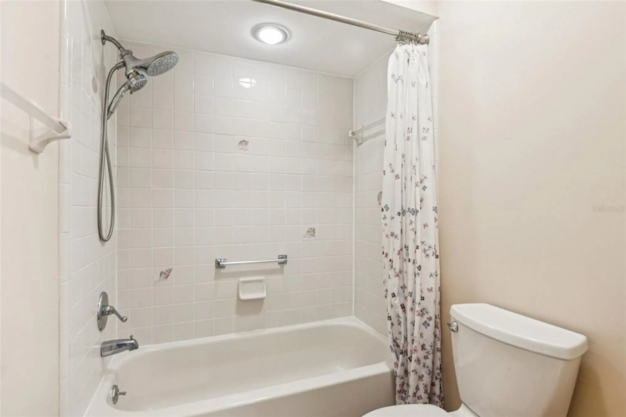 Property Slideshow image 15 of 22 | 1503 laughton pl 206, Sun City Center, FL, 33573