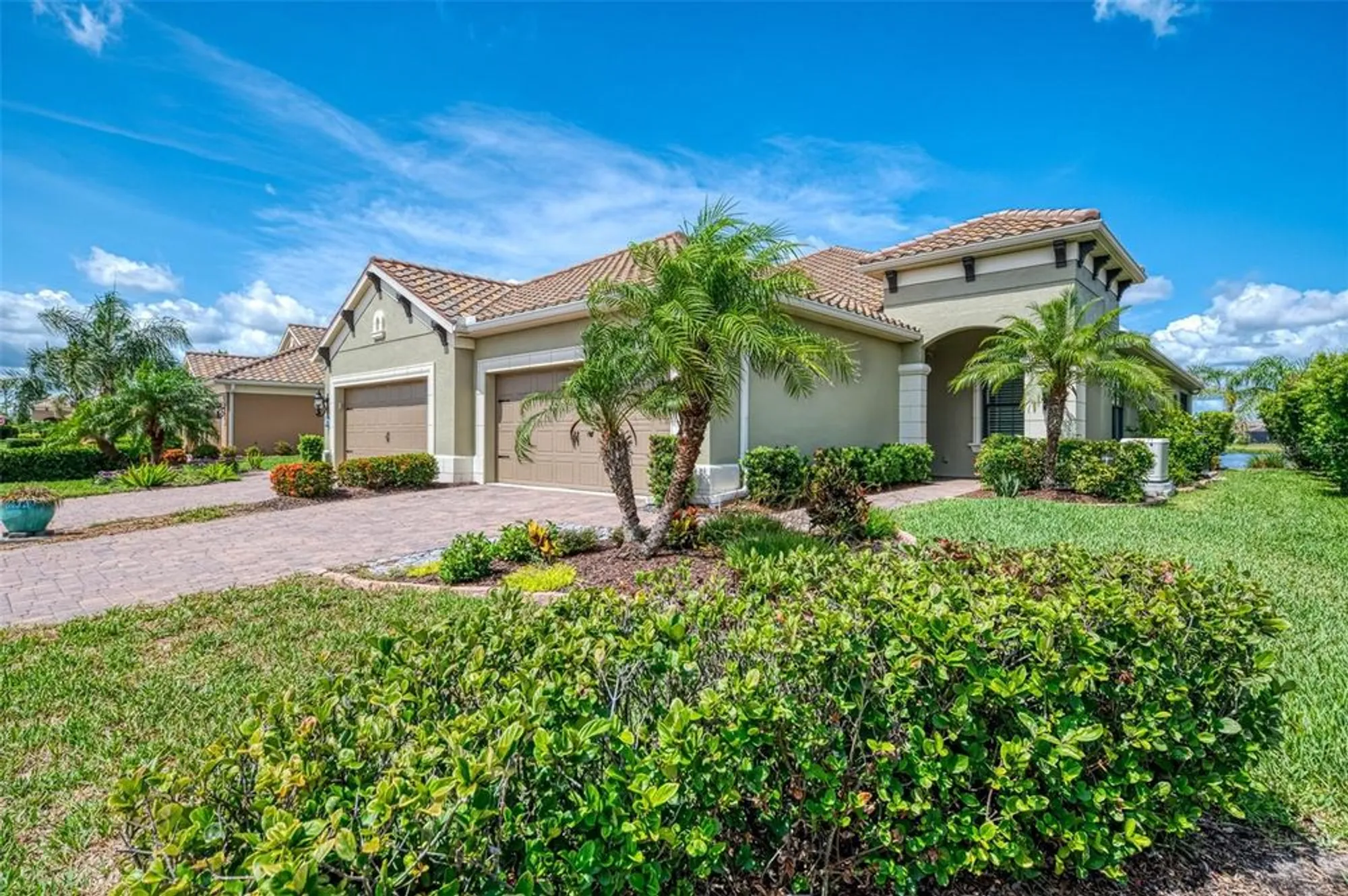 Property Slideshow image 32 of 69 | 21641 winter park ct, Venice, FL, 34293