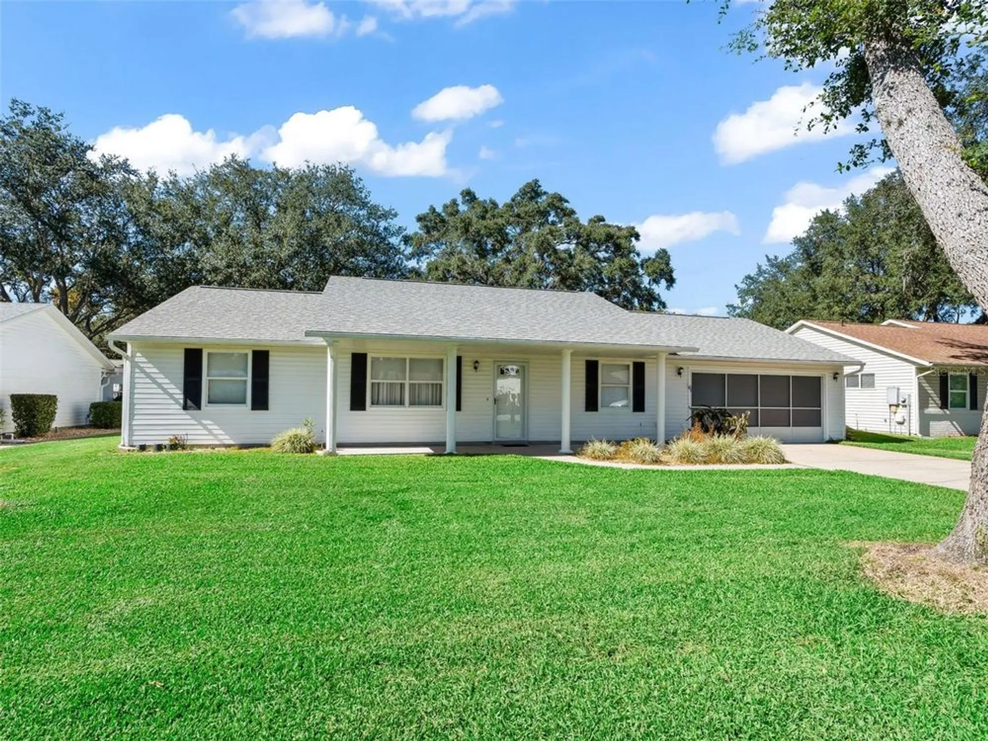 Property Slideshow image 4 of 36 | 1003 dundee cir, Leesburg, FL, 34788