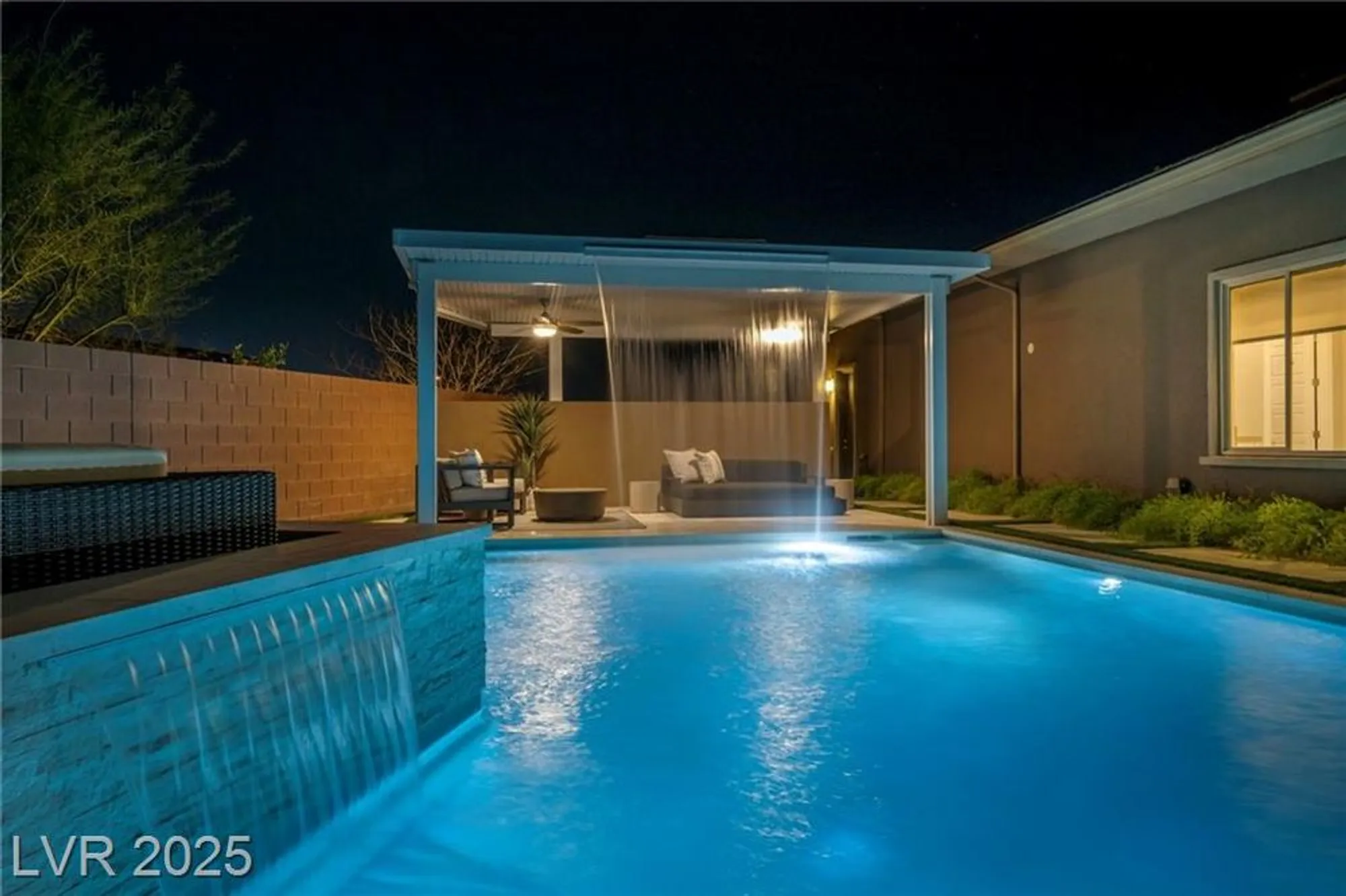 Property Slideshow image 15 of 95 | 10096 amethyst hills st, Las Vegas, NV, 89148