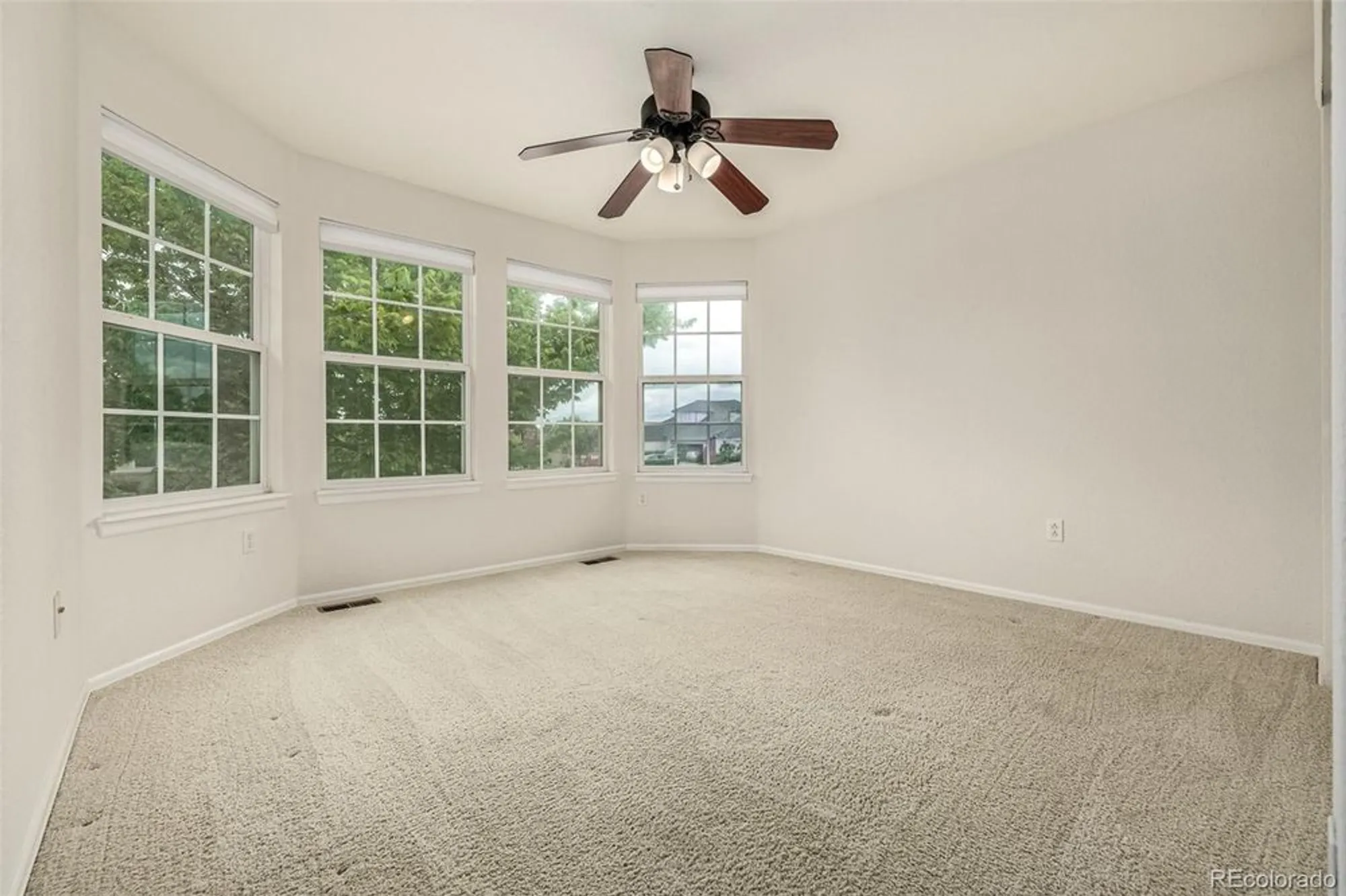 Property Slideshow image 22 of 46 | 8267 s sicily ct, Aurora, CO, 80016