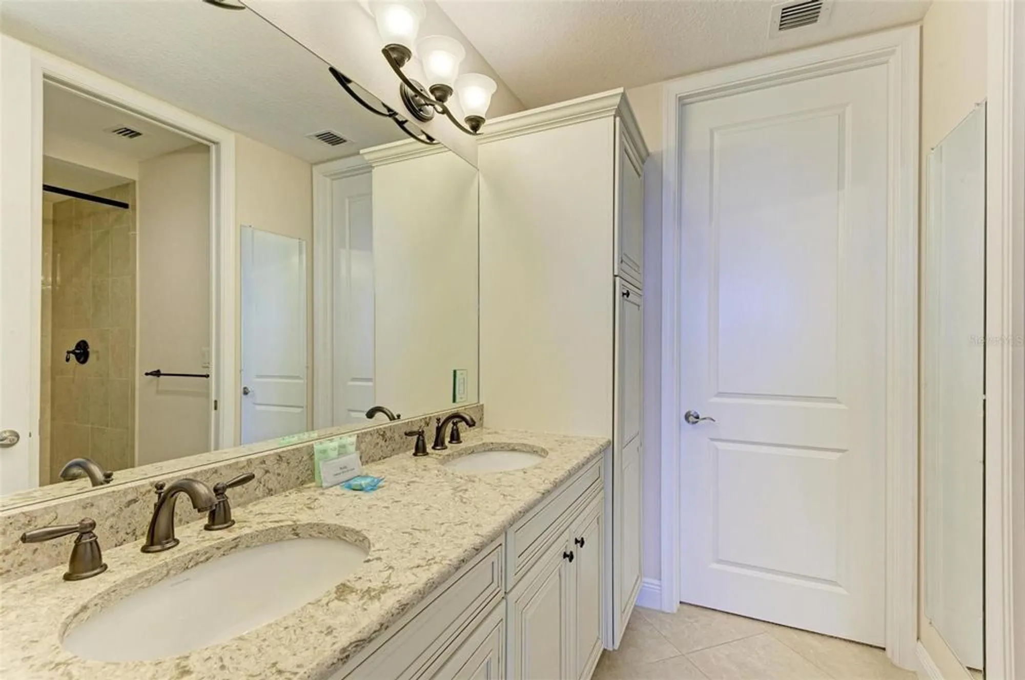Property Slideshow image 29 of 89 | 391 aruba cir unit 302, Bradenton, FL, 34209
