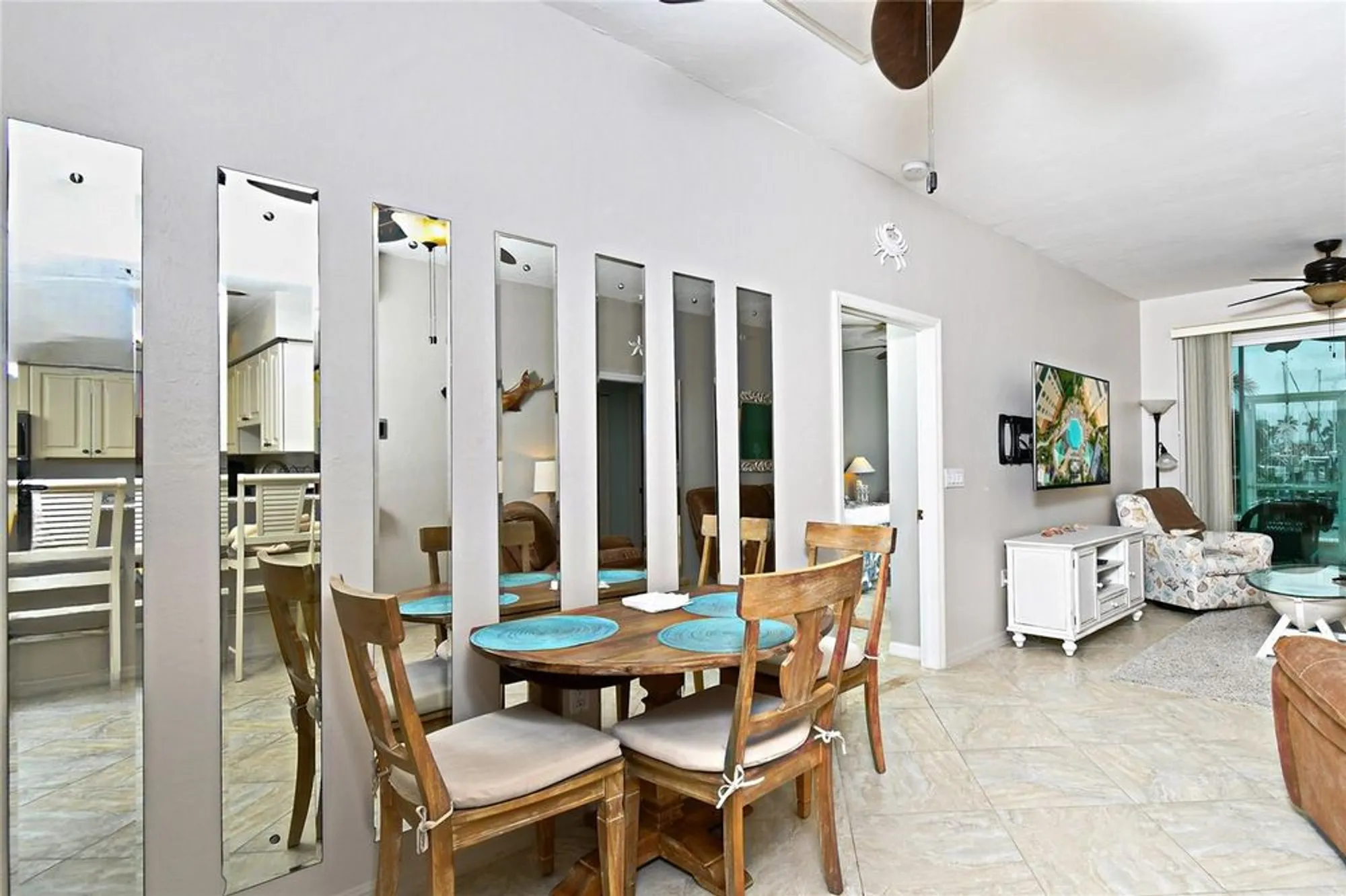 Property Slideshow image 10 of 37 | 2060 matecumbe key rd 2102, Punta Gorda, FL, 33955