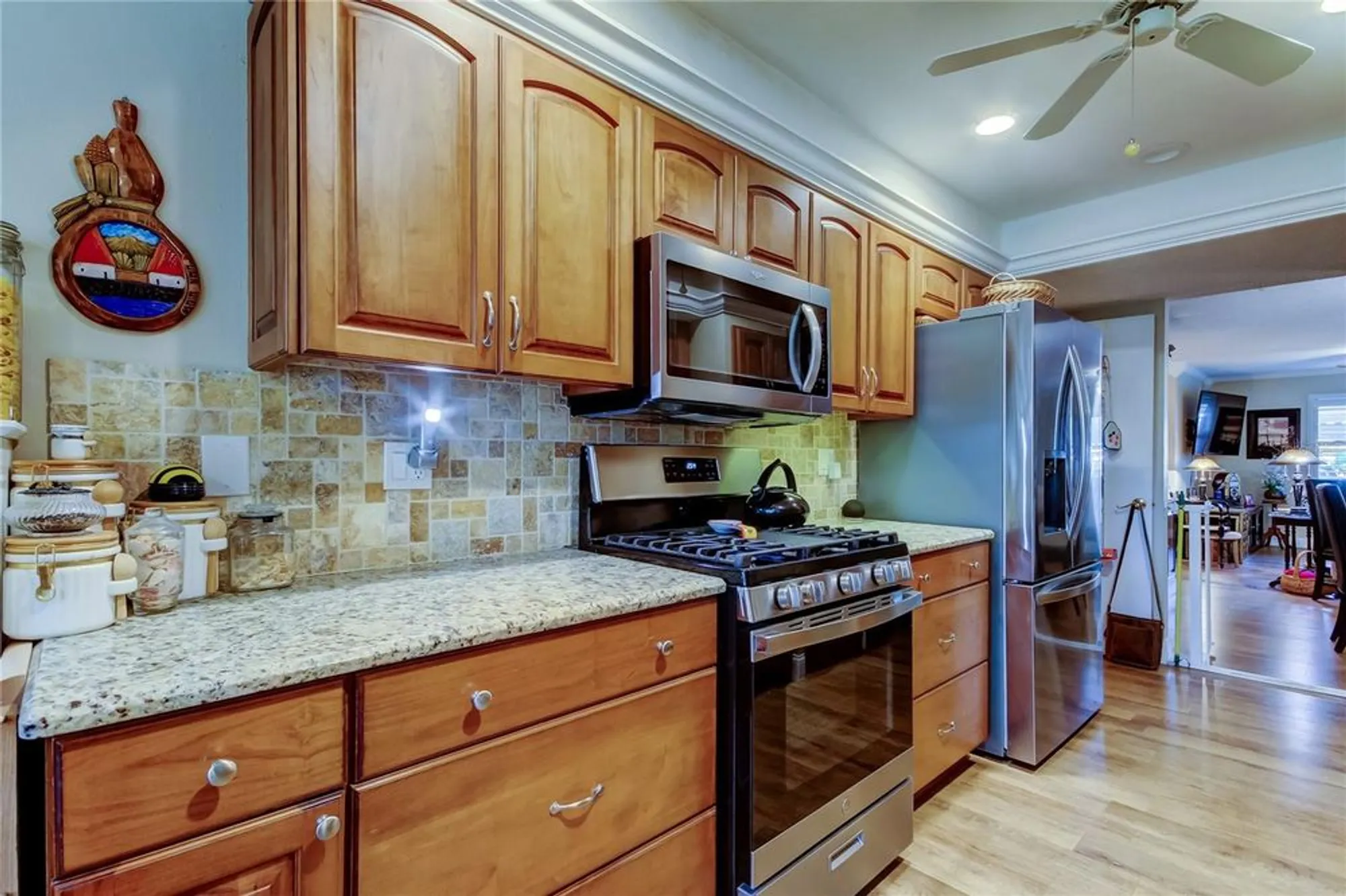 Property Slideshow image 19 of 54 | 8198 terrace garden dr n unit 109, Saint Petersburg, FL, 33709