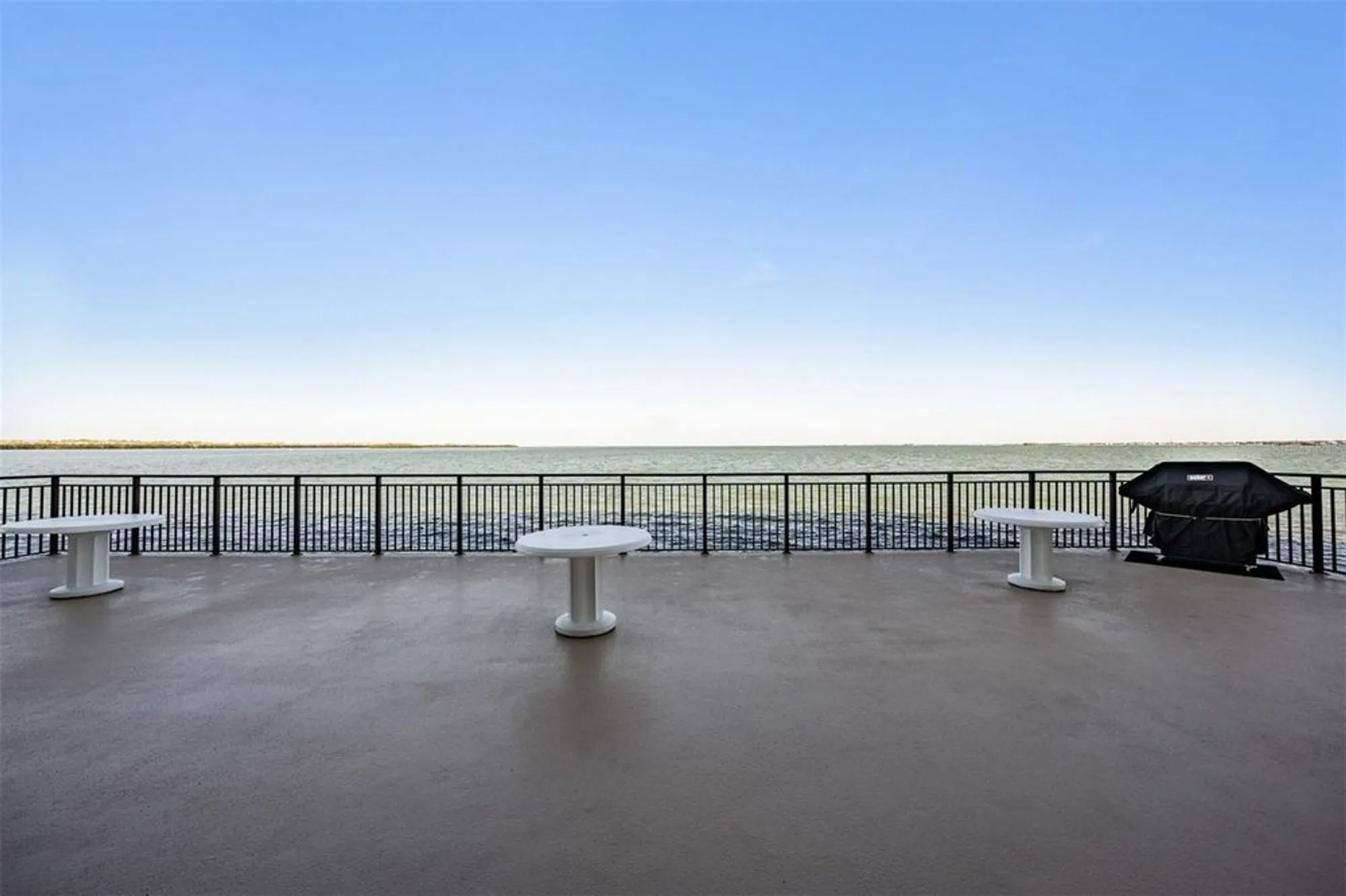 Property Slideshow image 28 of 60 | 9 haig pl 104, Dunedin, FL, 34698