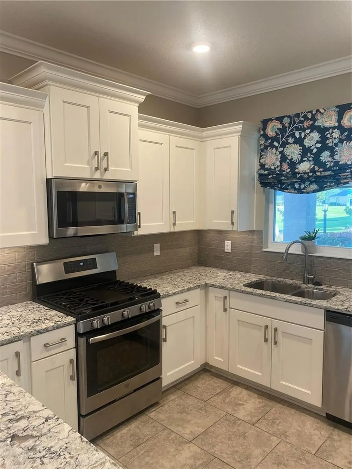 Property Slideshow image 21 of 35 | 9839 sw 99th loop, Ocala, FL, 34481