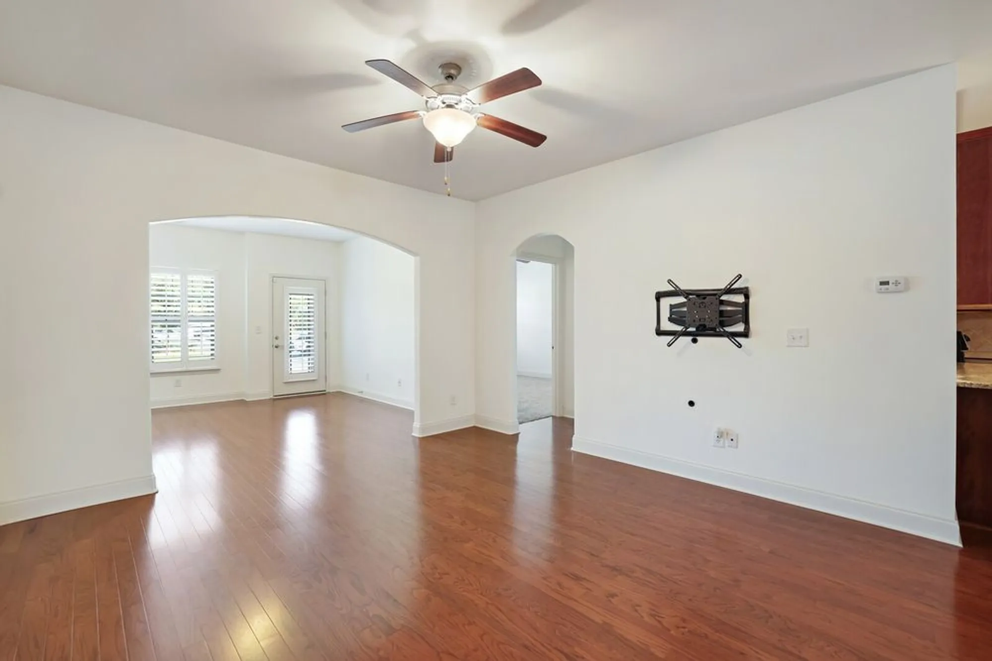Property Slideshow image 11 of 45 | 304 thesing ct pvt, Nolensville, TN, 37135