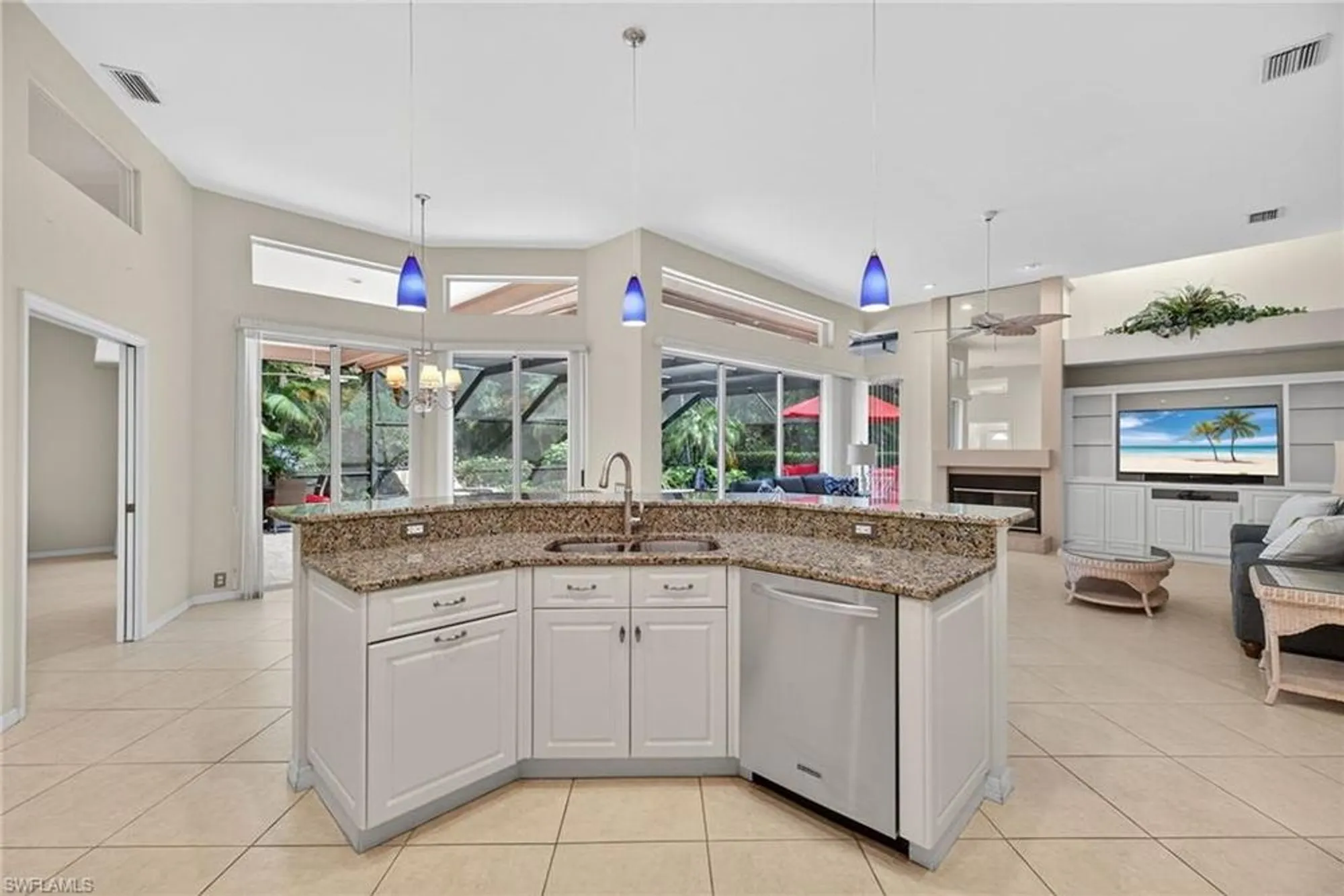 Property Slideshow image 12 of 44 | 3821 woodlake dr, Bonita Springs, FL, 34134