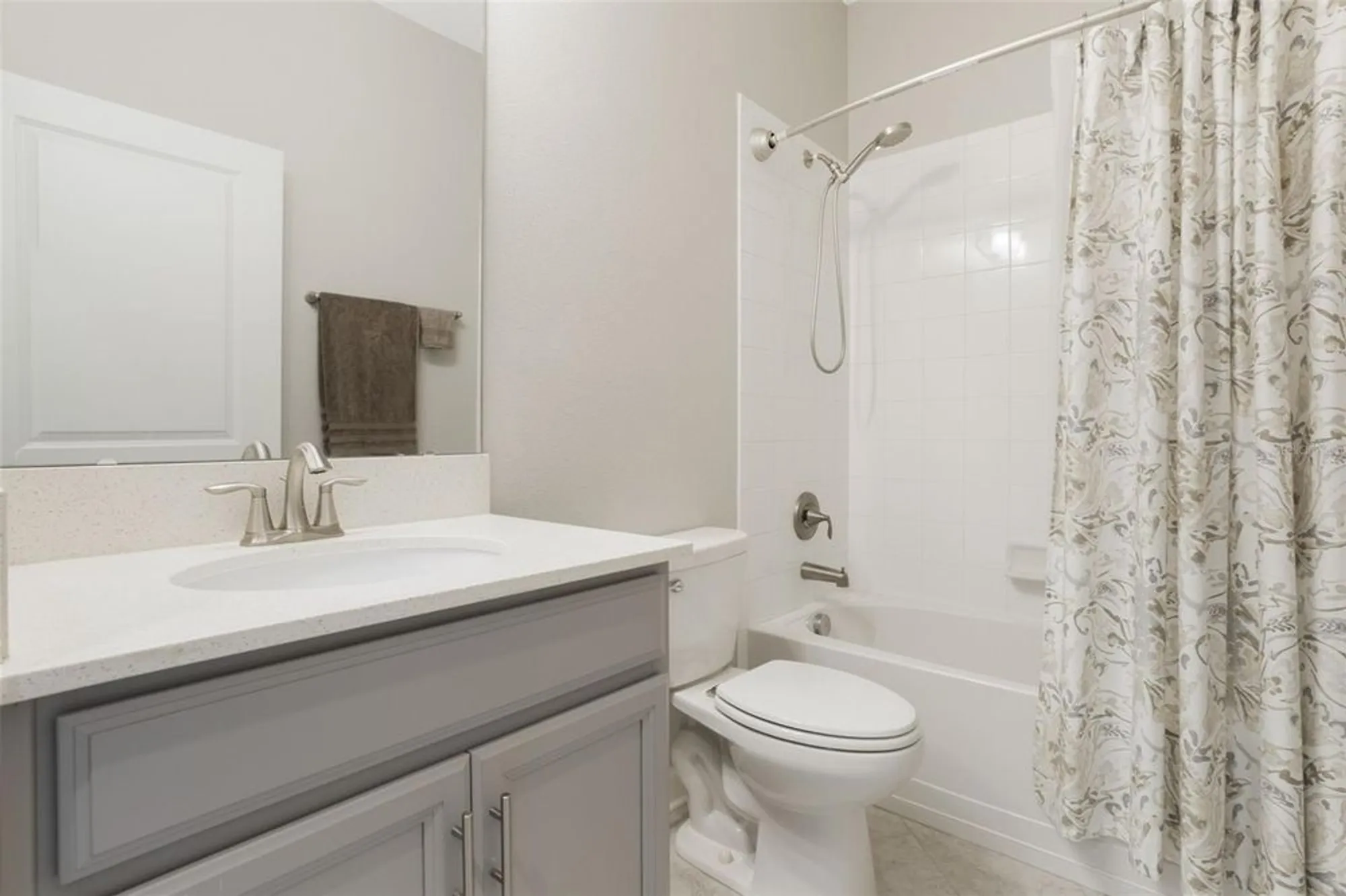 Property Slideshow image 21 of 51 | 3987 bedford ave, Winter Haven, FL, 33884