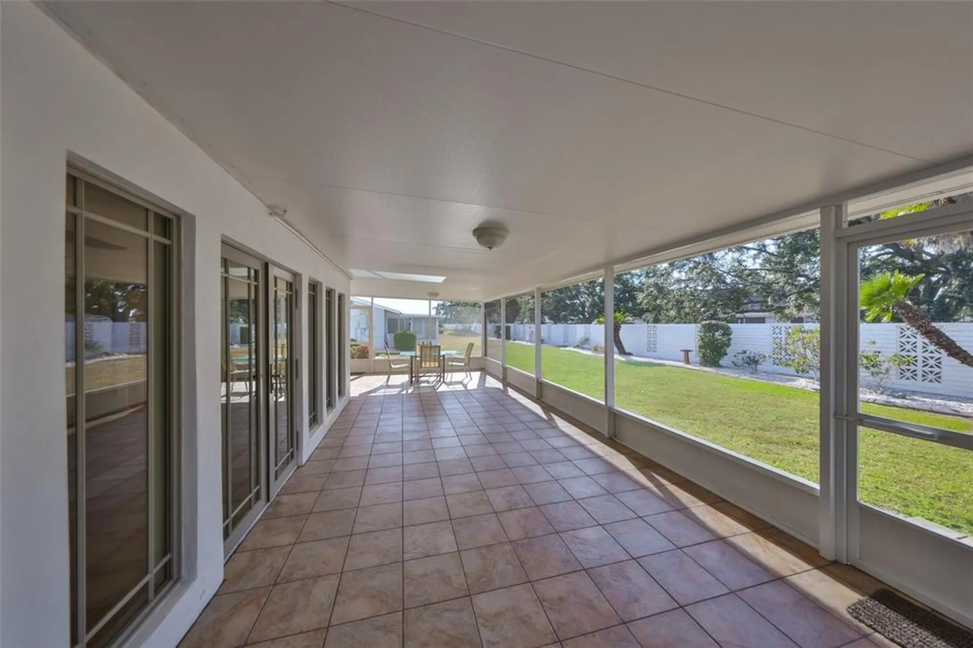 Property Slideshow image 6 of 52 | 1818 danbury dr, Sun City Center, FL, 33573