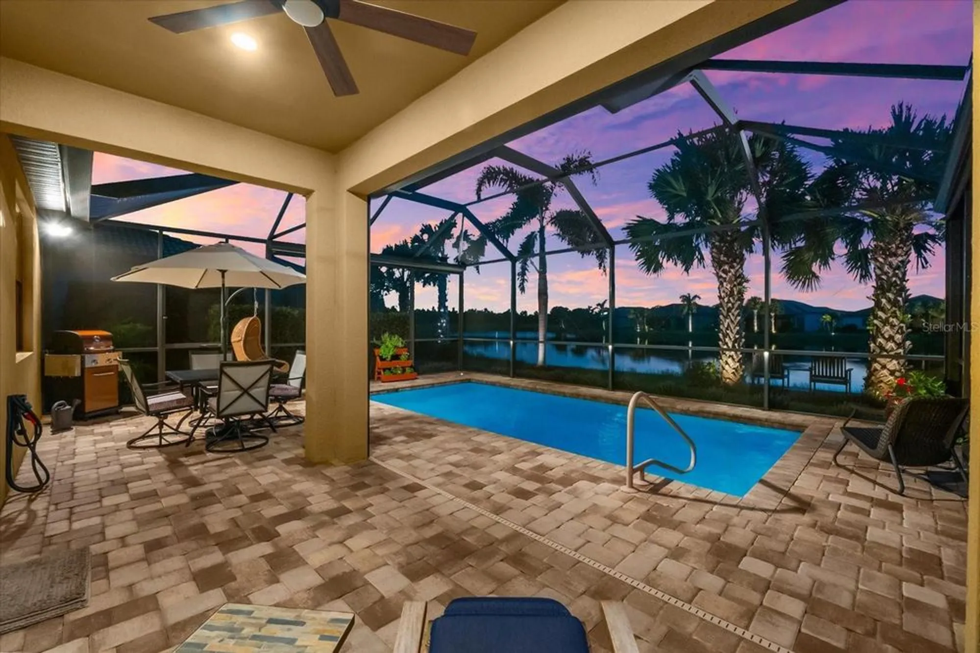 Property Slideshow image 43 of 98 | 7612 kirkland cv, Bradenton, FL, 34202