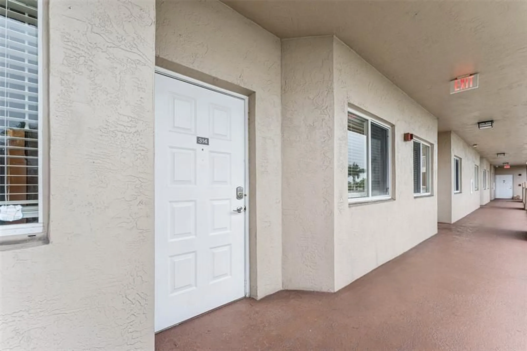 Property Slideshow image 17 of 17 | 7647 southampton ter 314, Tamarac, FL, 33321