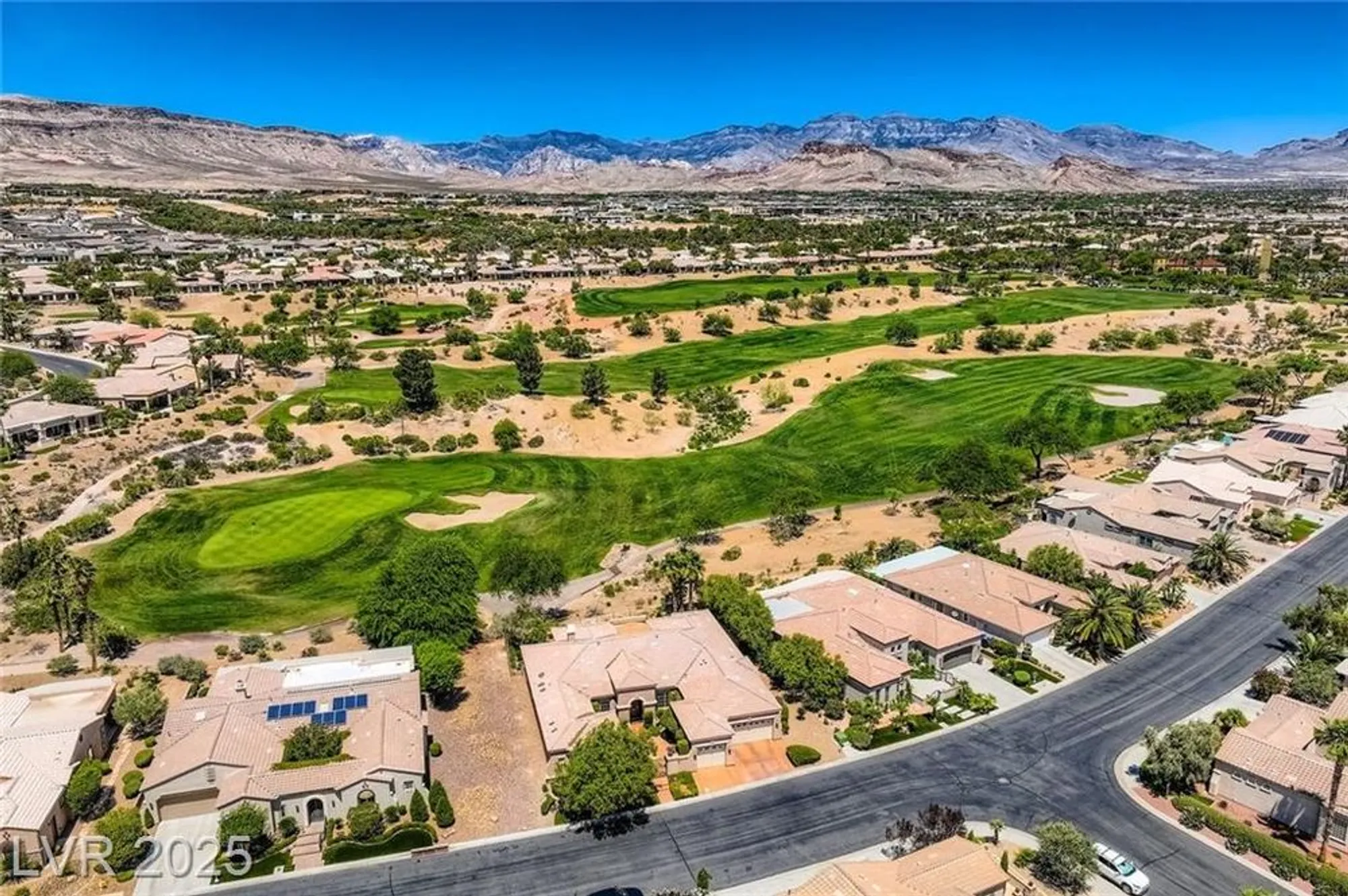 Property Slideshow image 57 of 72 | 4719 riva de romanza st, Las Vegas, NV, 89135