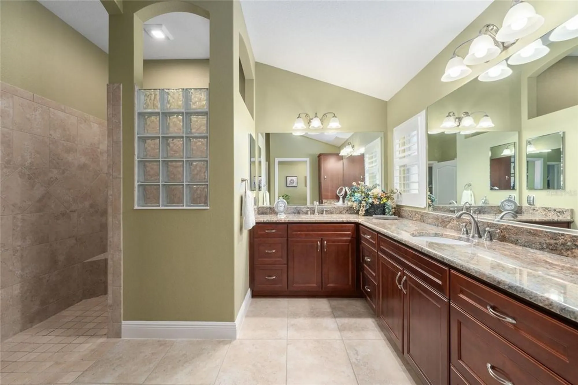 Property Slideshow image 19 of 32 | 3178 killington loop, The Villages, FL, 32163