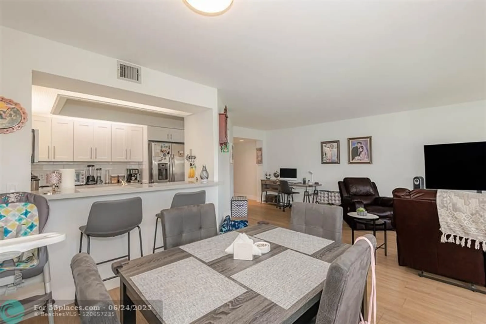 Property Slideshow image 14 of 33 | 701 sw 128th ave f304, Pembroke Pines, FL, 33027