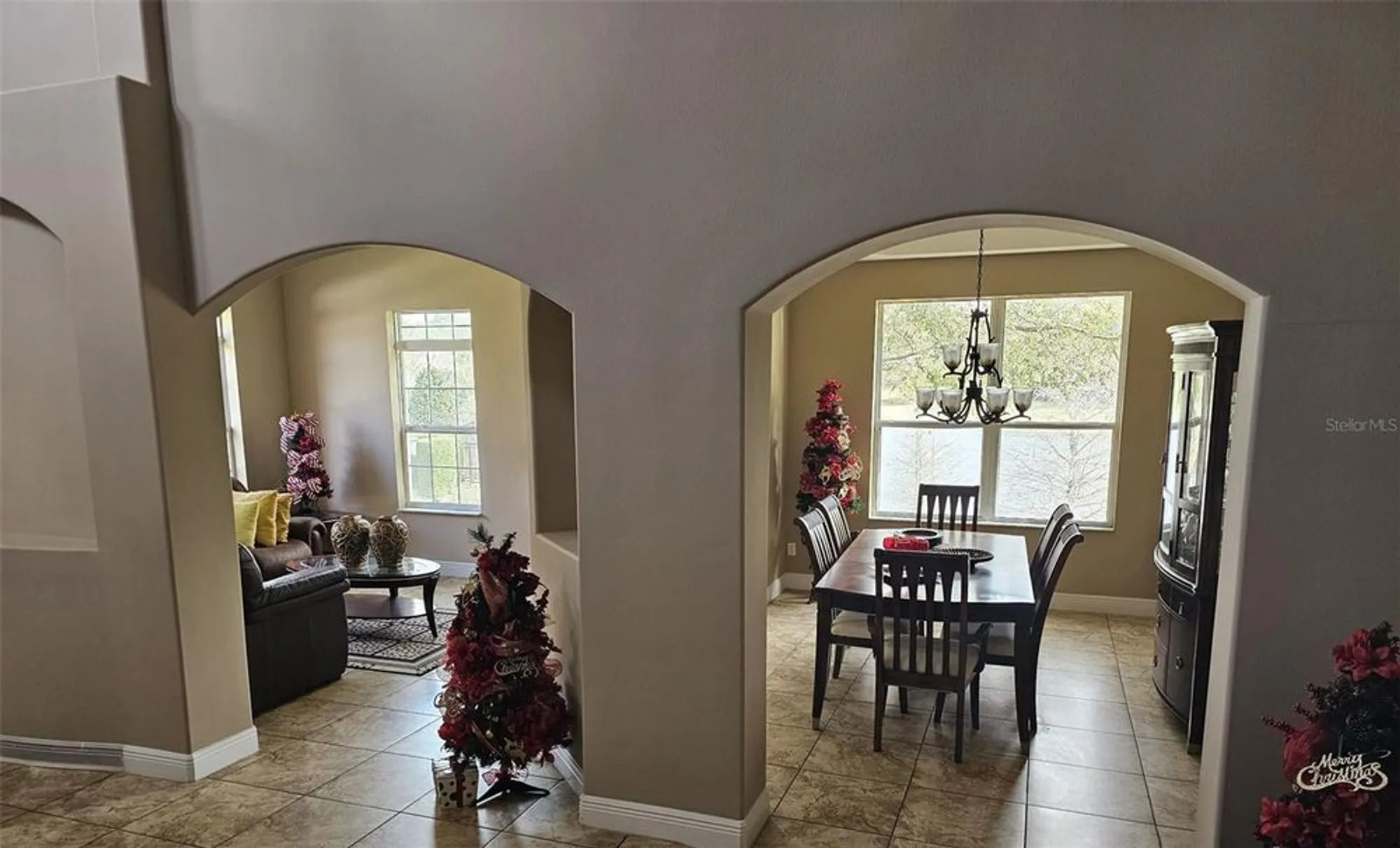 Property Slideshow image 4 of 12 | 21632 hidden crk, Mount Dora, FL, 32757