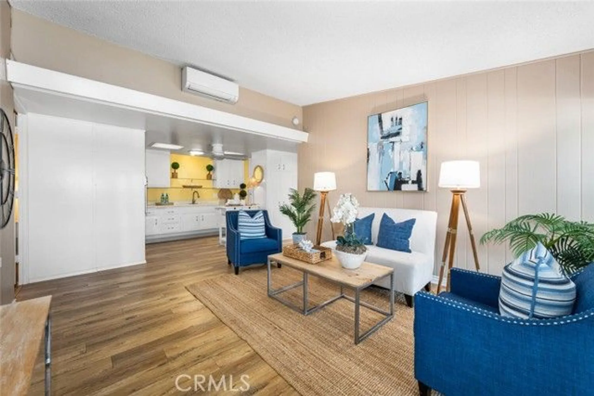 Property Slideshow image 15 of 45 | 1121 northwood rd, Seal Beach, CA, 90740