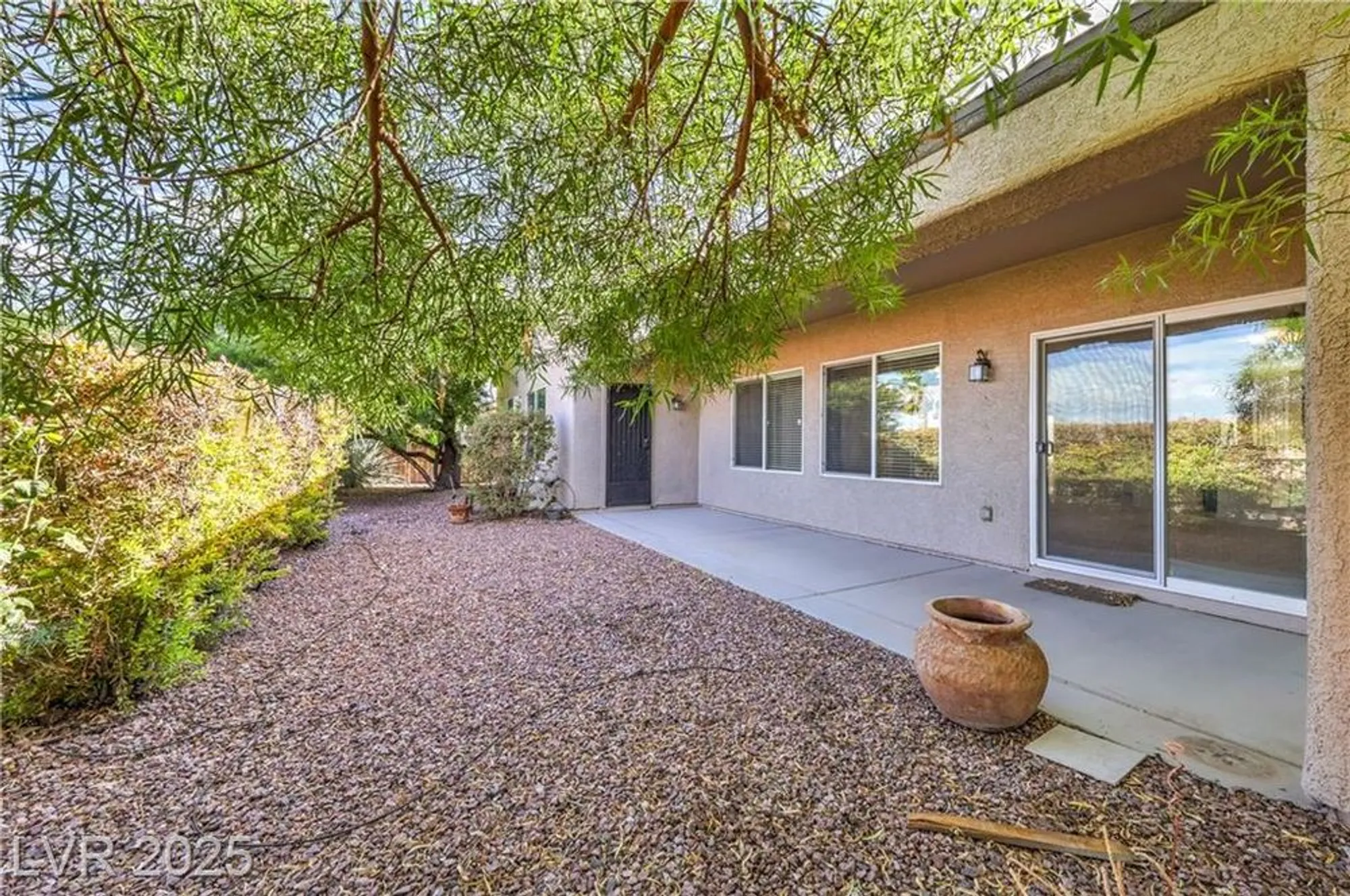 Property Slideshow image 41 of 52 | 2175 waterton rivers dr, Henderson, NV, 89044