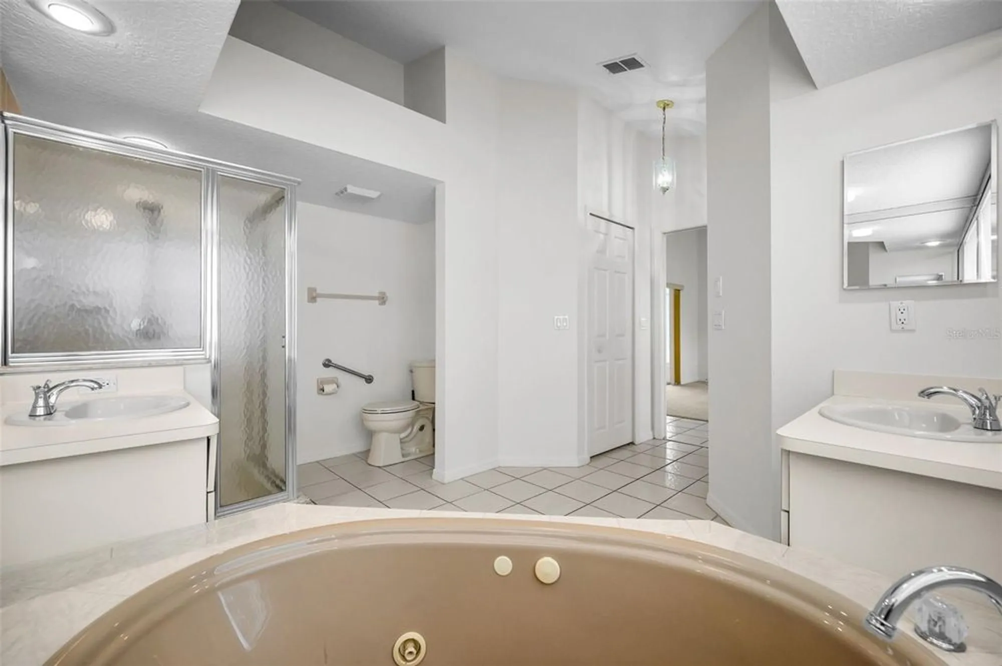 Property Slideshow image 24 of 63 | 6622 pine walk dr, New Port Richey, FL, 34655