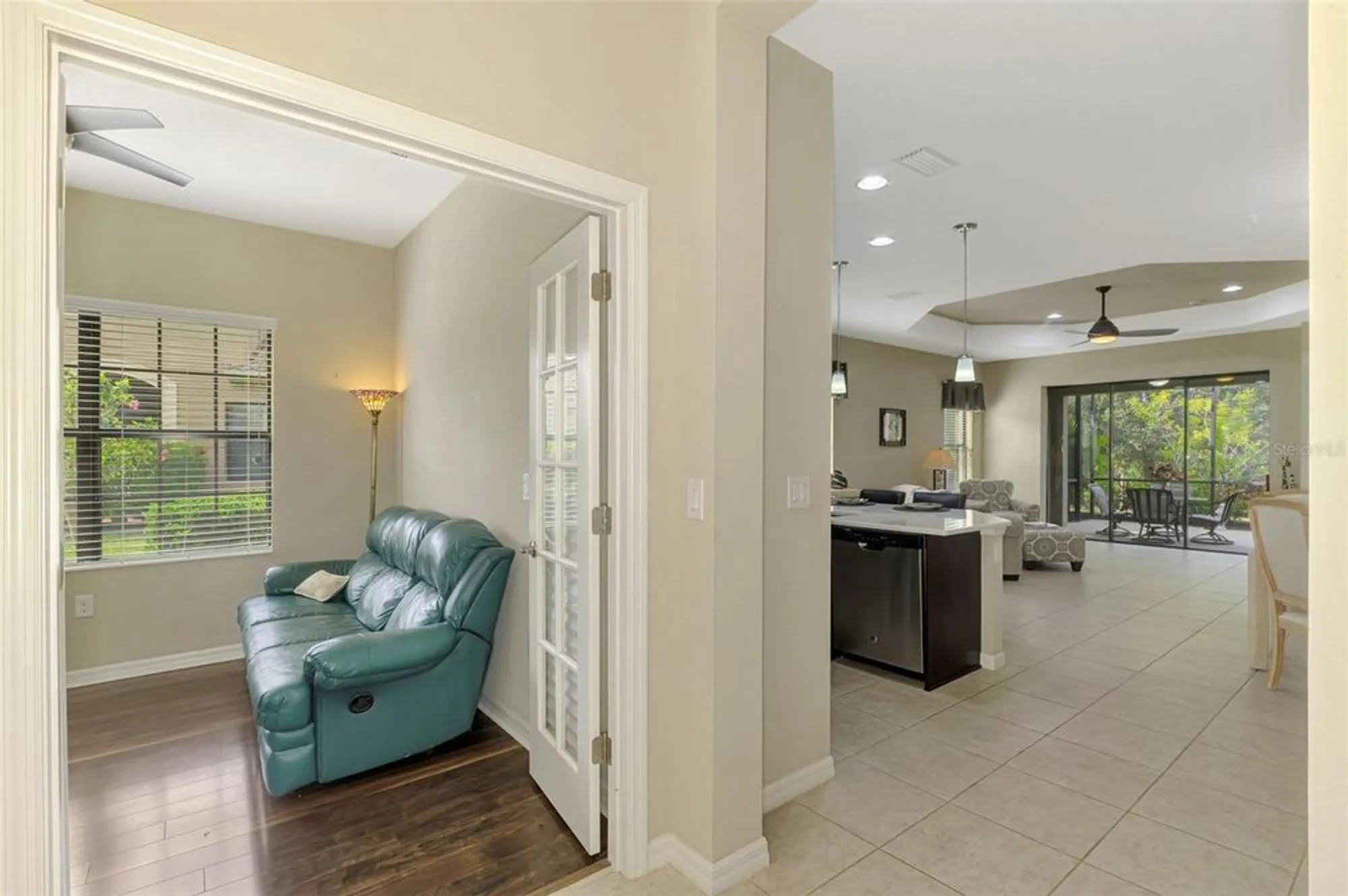 Property Slideshow image 7 of 89 | 11413 okaloosa dr, Venice, FL, 34293
