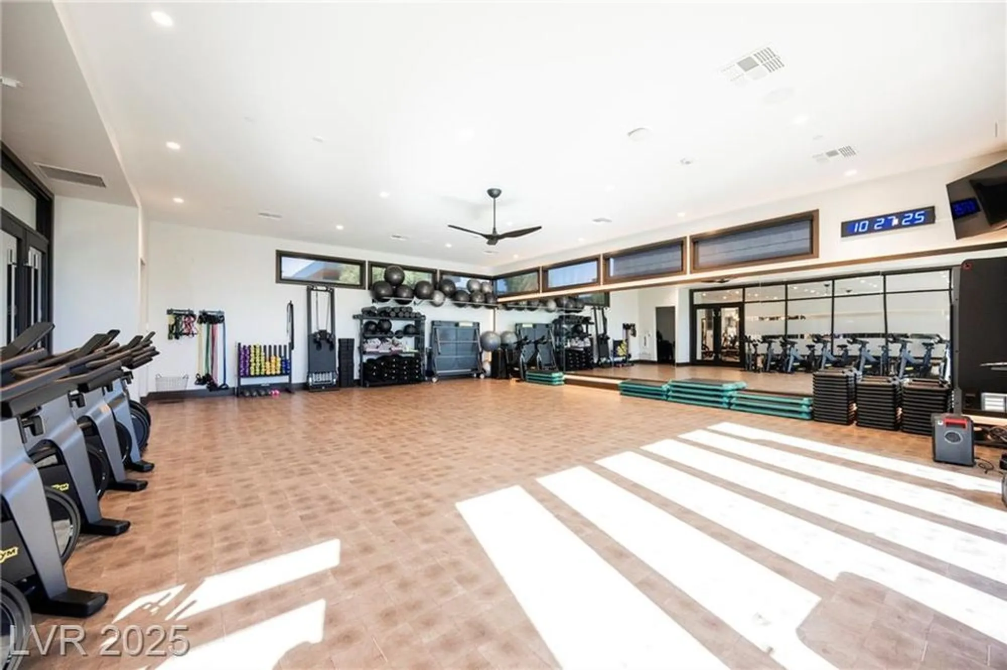 Property Slideshow image 51 of 67 | 10023 chrysolite pl, Las Vegas, NV, 89143