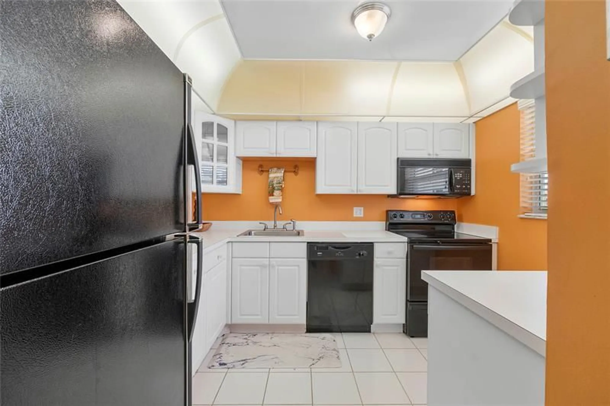 Property Slideshow image 5 of 50 | 6890 royal palm blvd 102h, Margate, FL, 33063