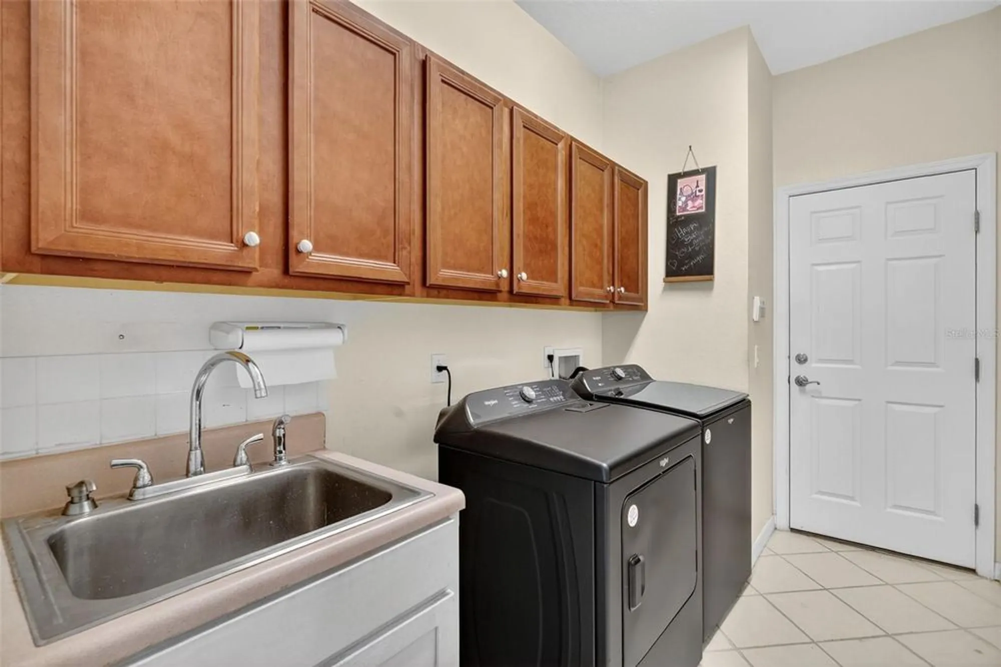 Property Slideshow image 21 of 30 | 26712 augusta springs cir, Leesburg, FL, 34748