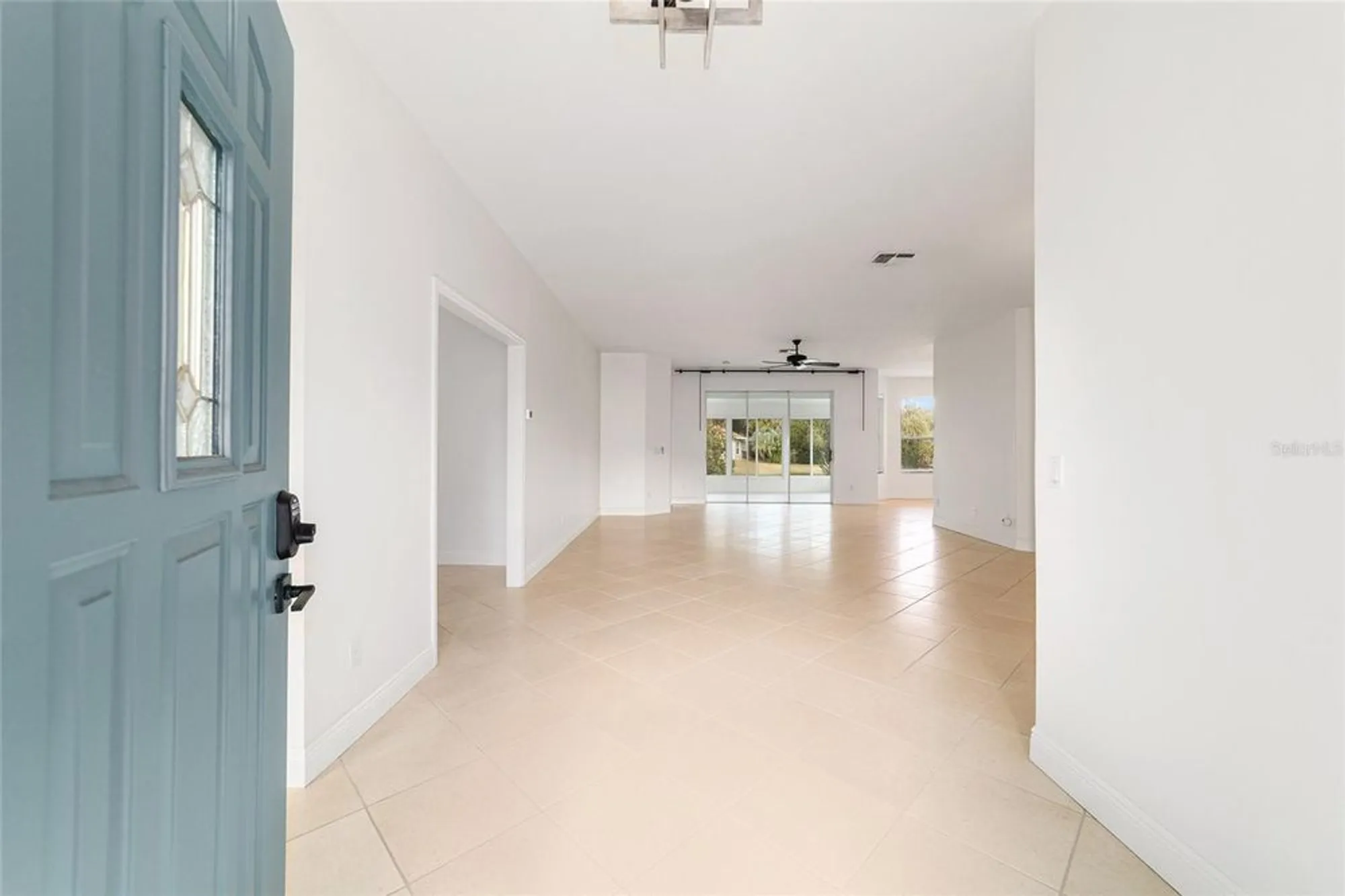 Property Slideshow image 5 of 39 | 9265 sw 93rd cir, Ocala, FL, 34481