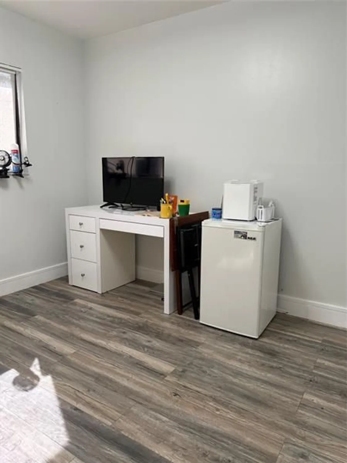 Property Slideshow image 20 of 23 | 10905 w clairmont cir # 10905, Tamarac, FL, 33321