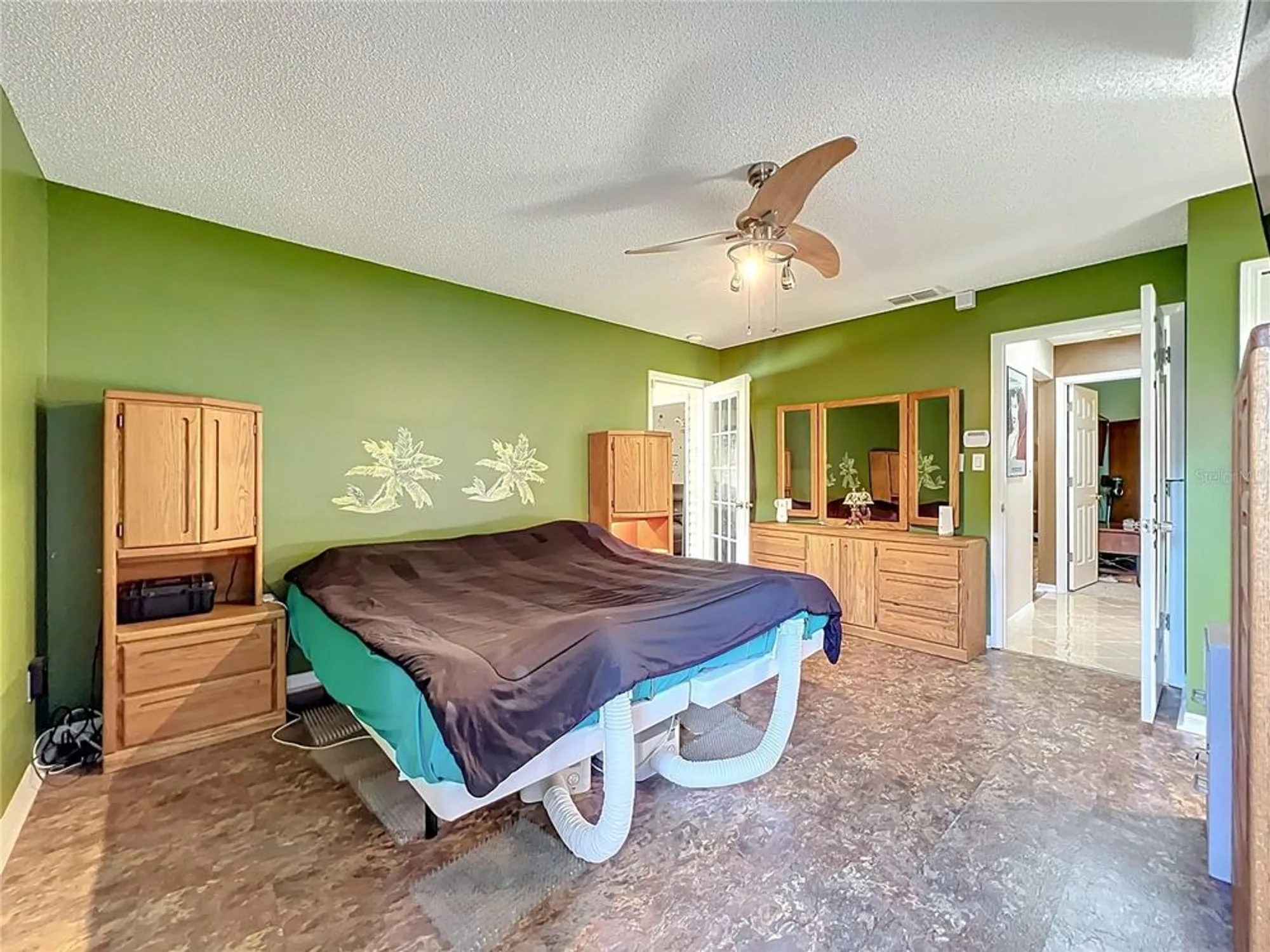 Property Slideshow image 19 of 39 | 4913 heron run cir, Leesburg, FL, 34748