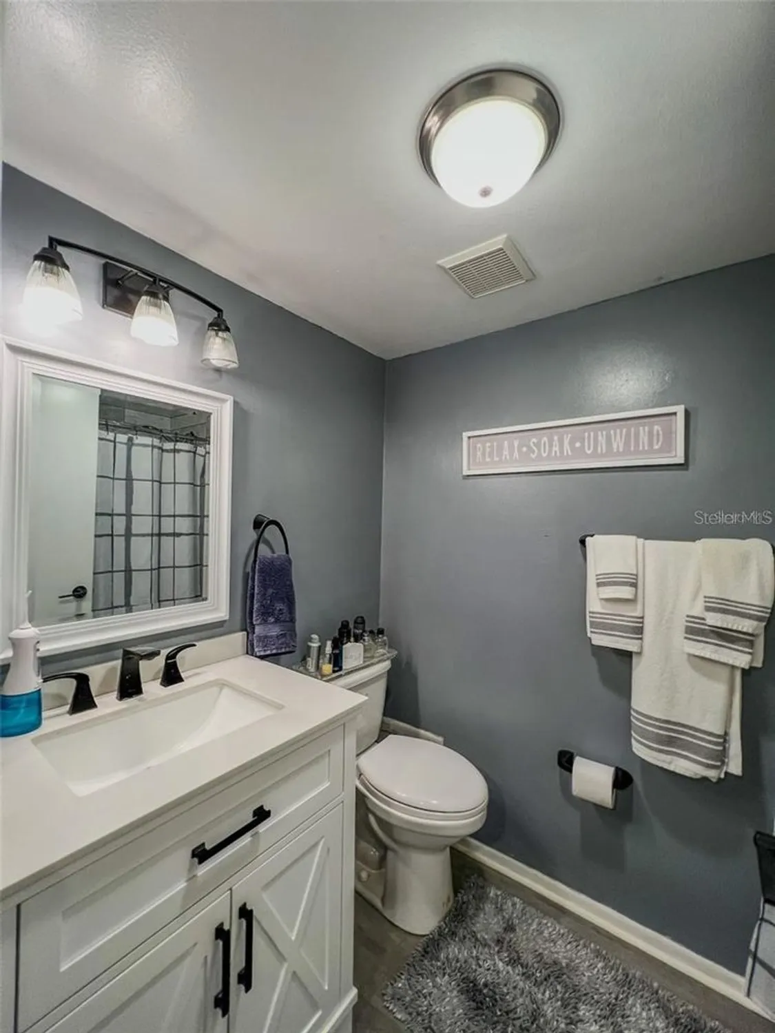 Property Slideshow image 7 of 64 | 19029 us highway 19 n apt 12e, Clearwater, FL, 33764