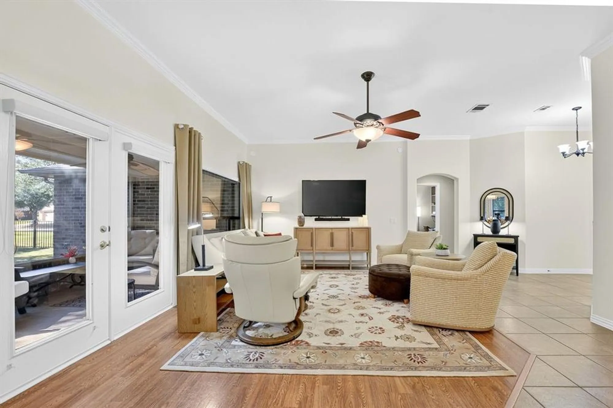 Property Slideshow image 6 of 29 | 9609 pinewood dr, Denton, TX, 76207