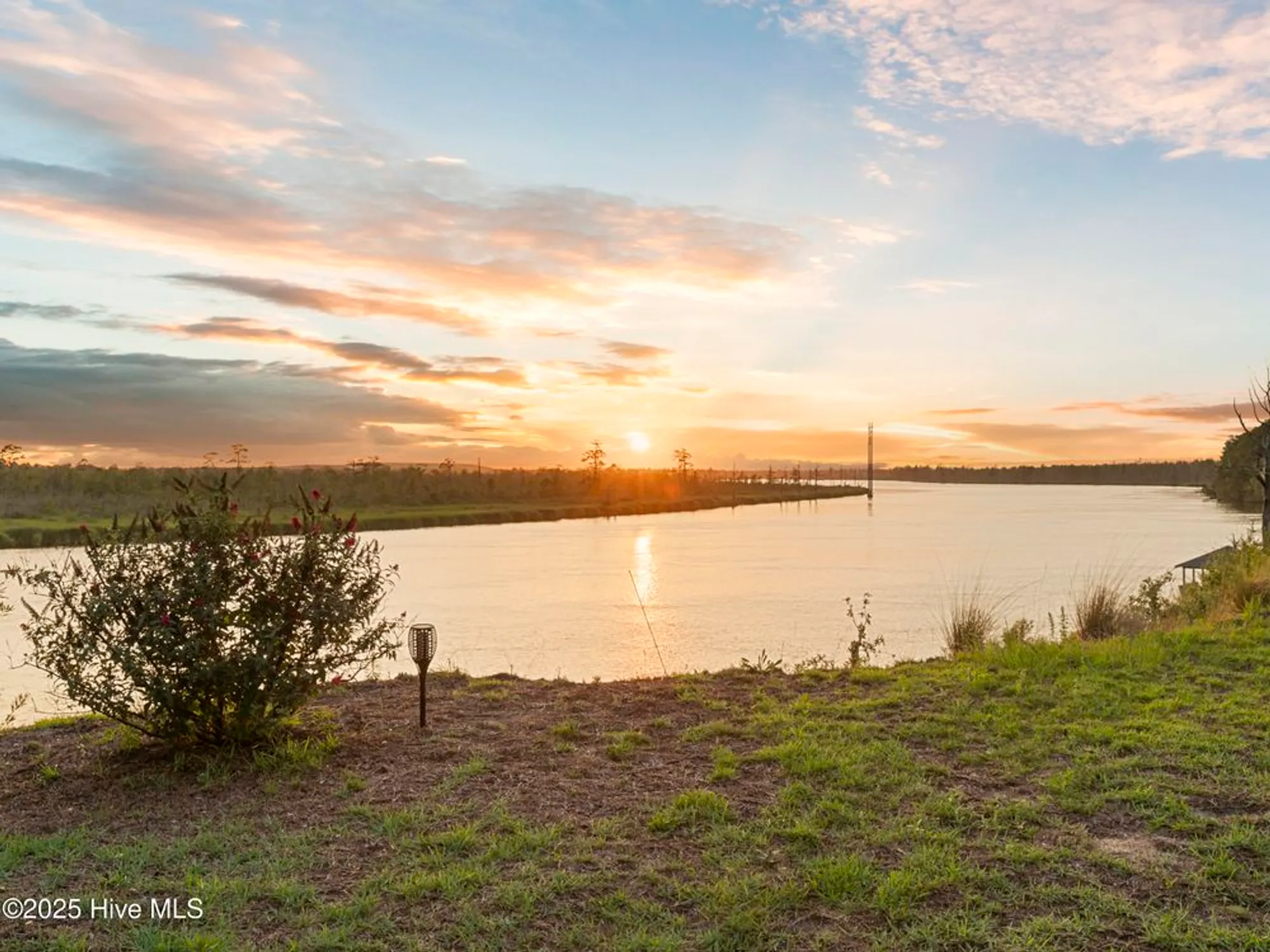 Property Slideshow image 66 of 128 | 3623 white cliffs dr, Castle Hayne, NC, 28429