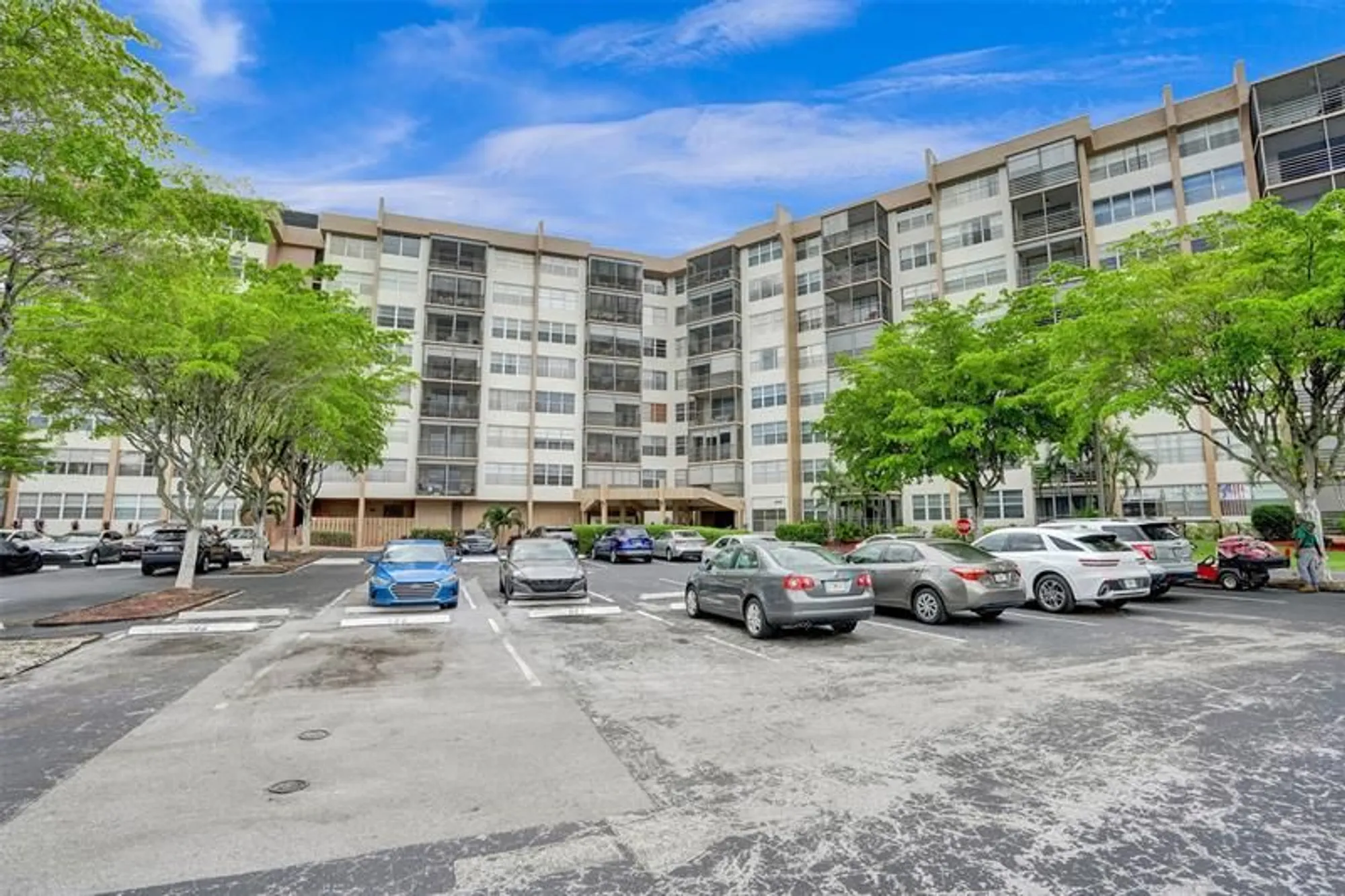 Property Slideshow image 49 of 71 | 1100 saint charles pl 612, Pembroke Pines, FL, 33026