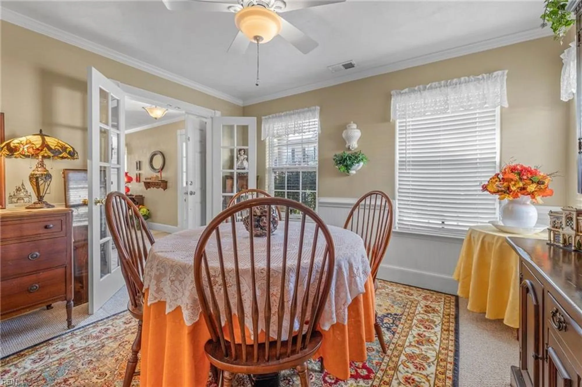Property Slideshow image 8 of 36 | 800 monroe ct, Chesapeake, VA, 23320