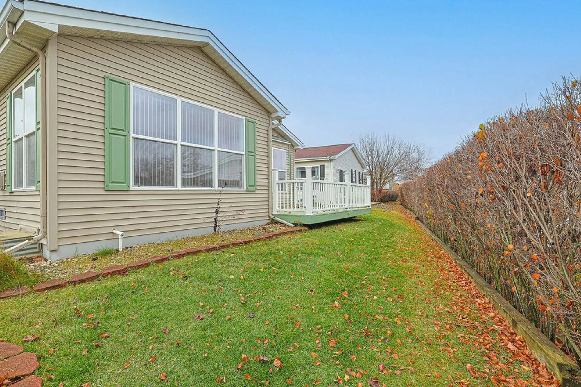 Property Slideshow image 21 of 32 | 3455 steeplechase way, Grayslake, IL, 60030